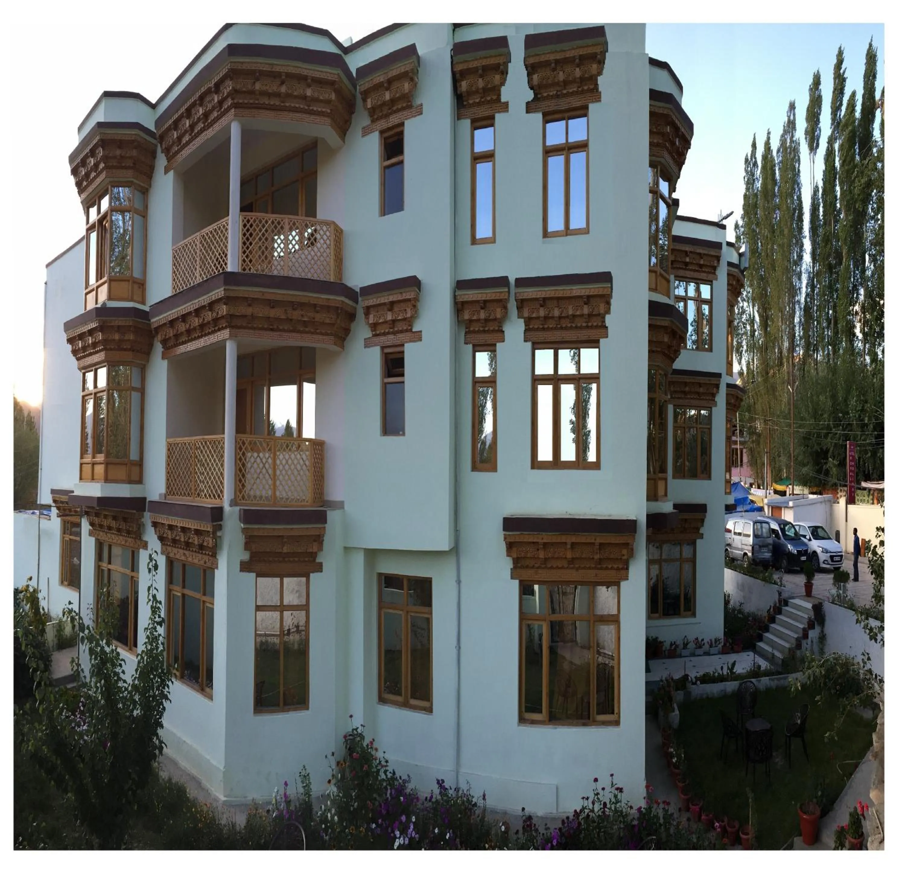 Property building in Royal Holiday Ladakh