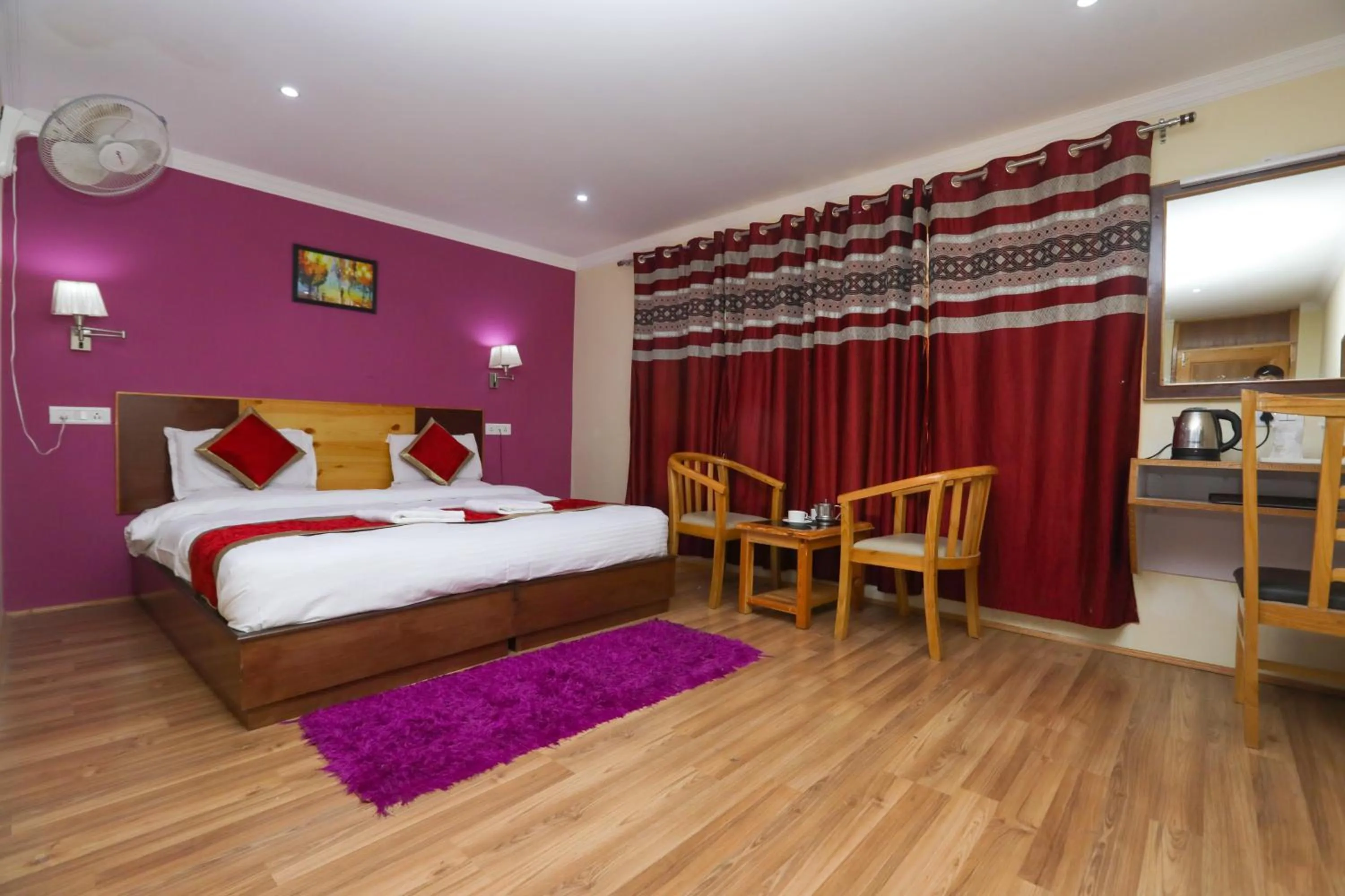 Bed in Royal Holiday Ladakh