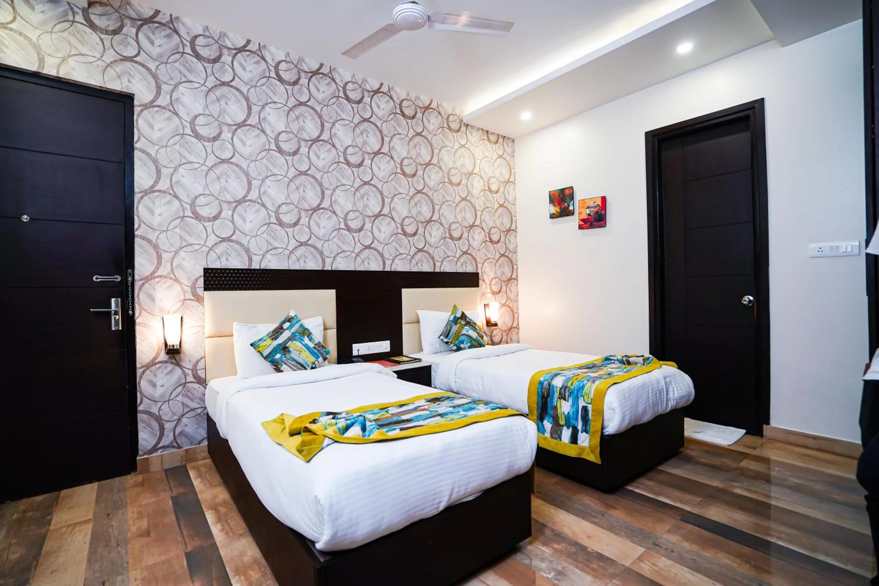 Bed in The Golden Apple