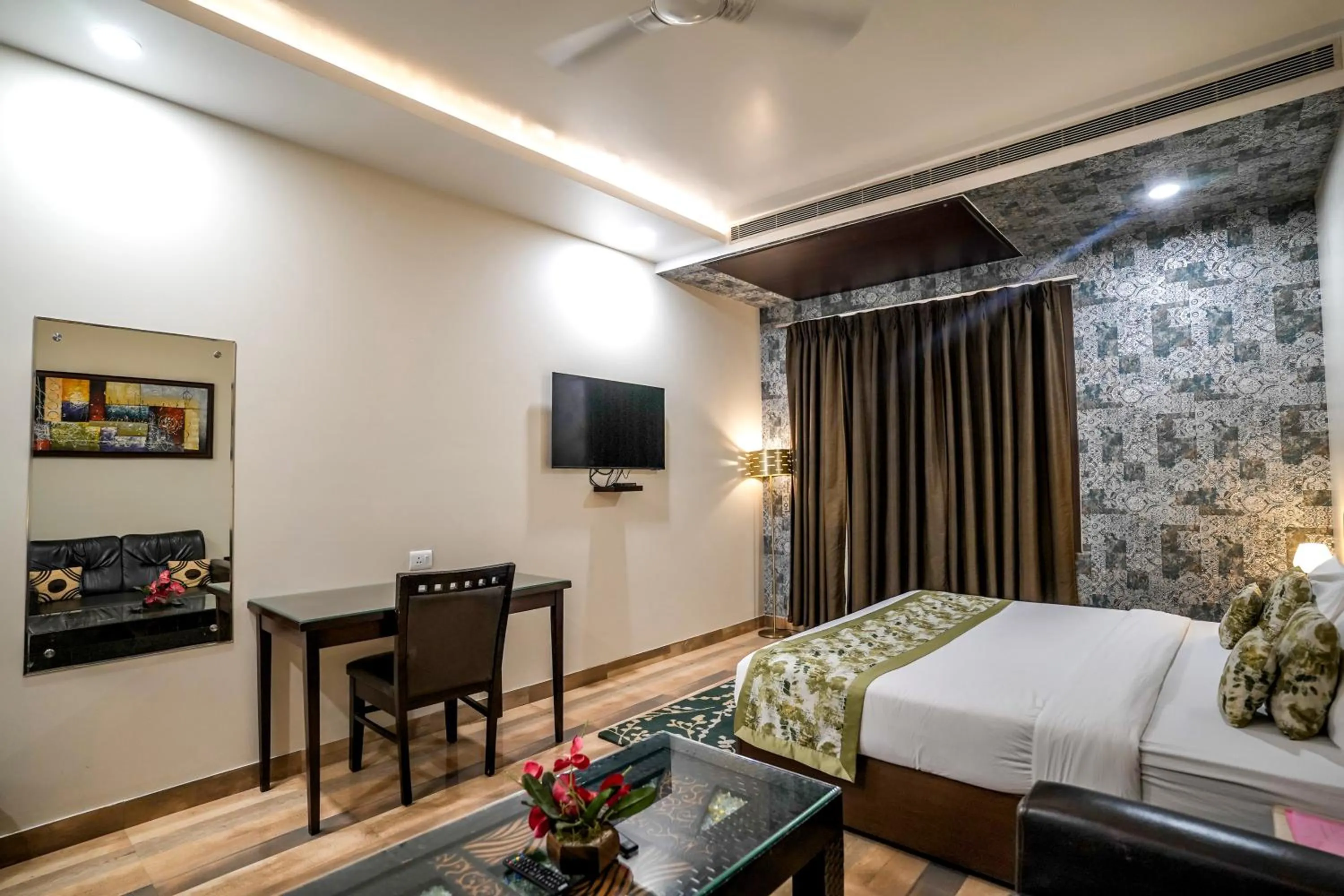 Bed in The Golden Apple