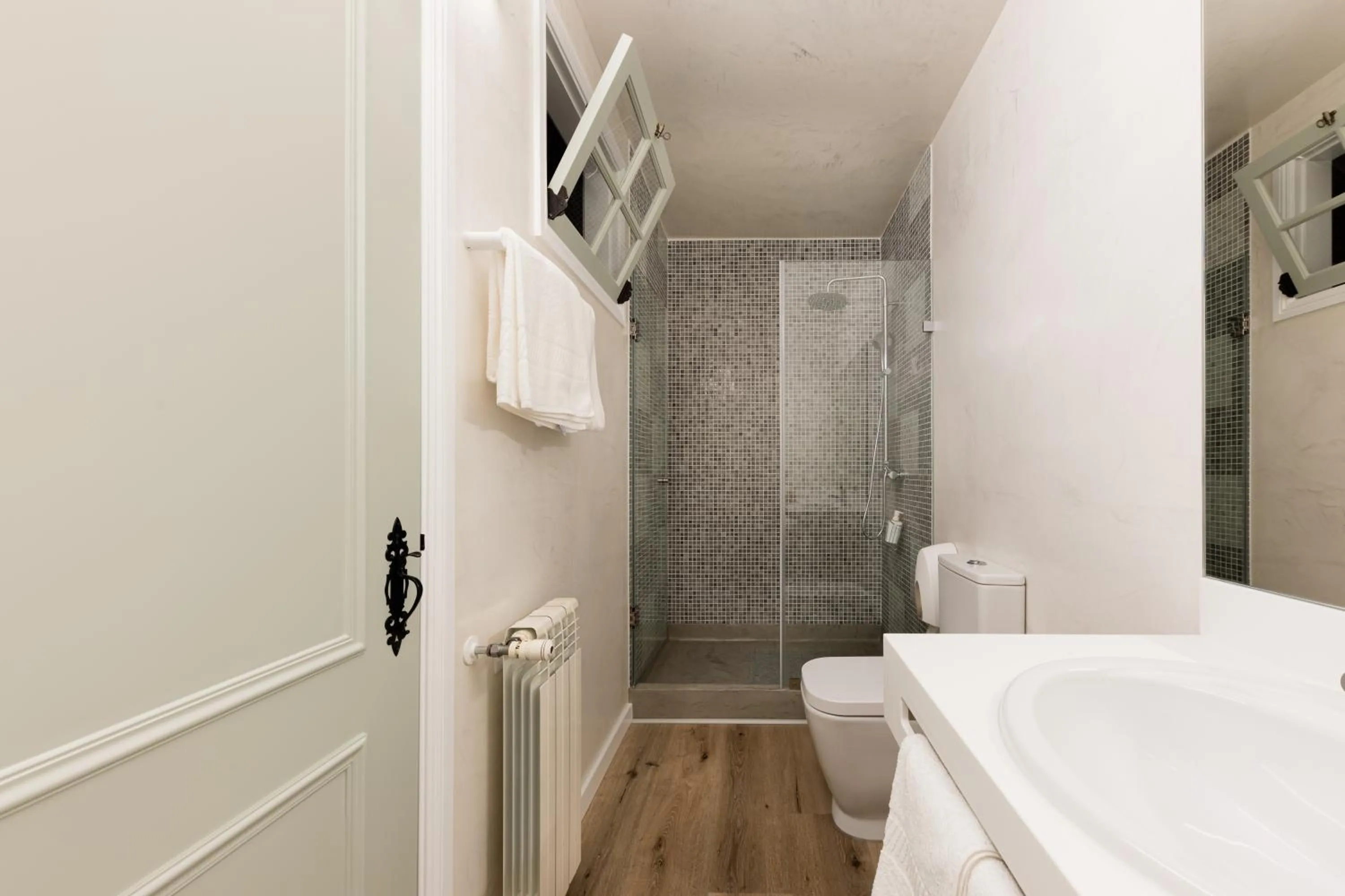 Shower in Pátio da Figueira