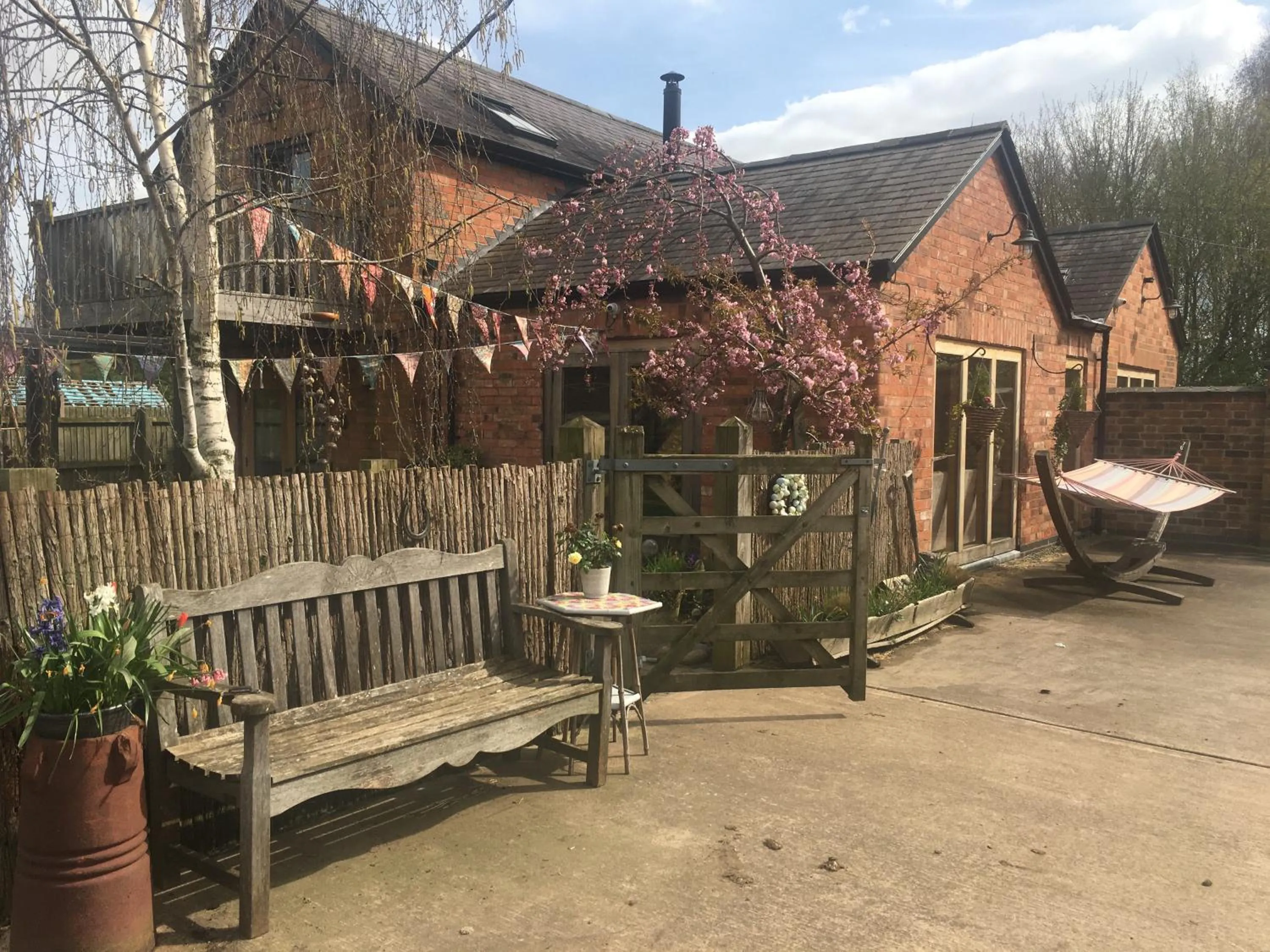 Property building in Bybrook Barn Bed & Breakfast