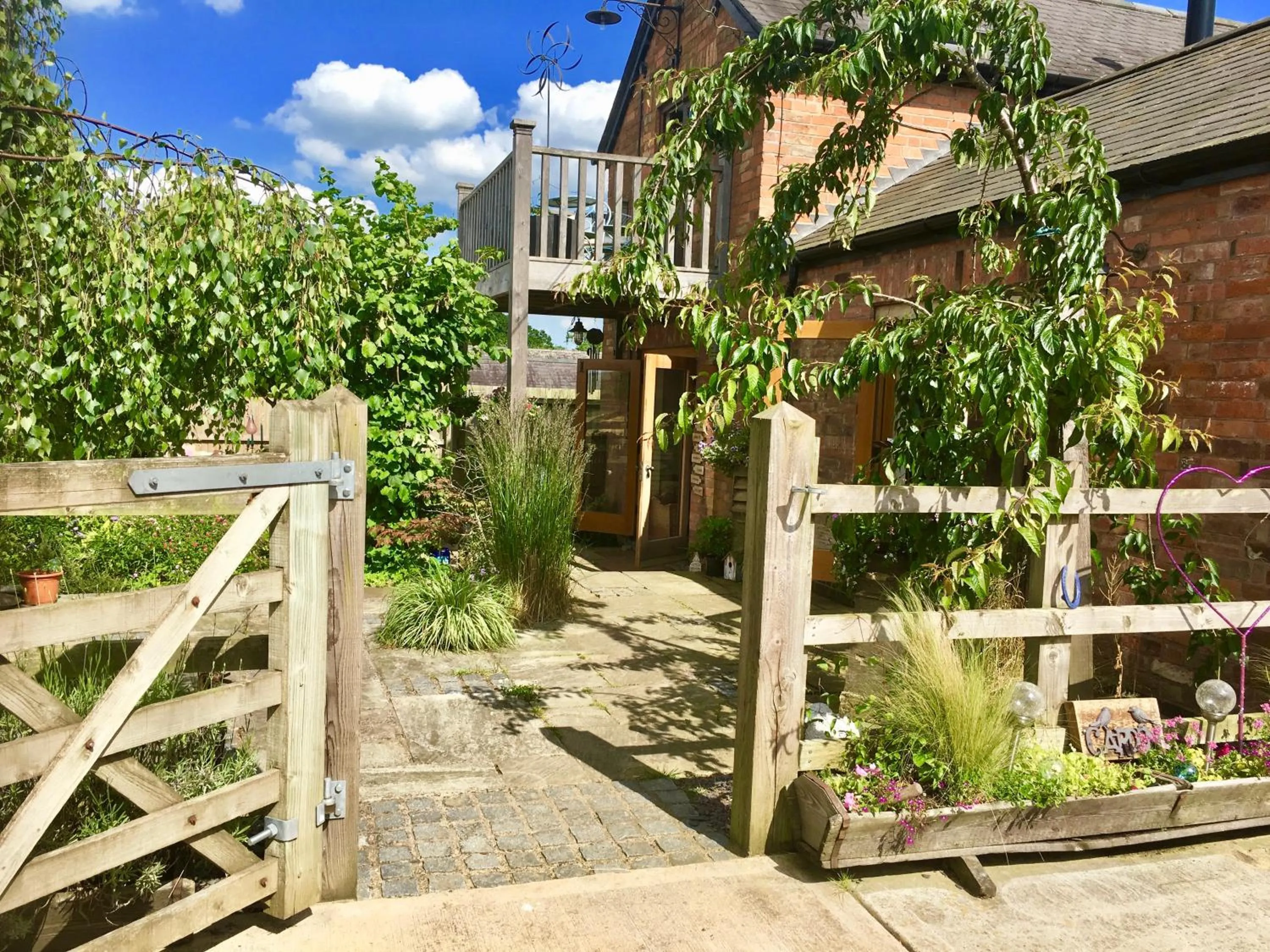 Garden in Bybrook Barn Bed & Breakfast