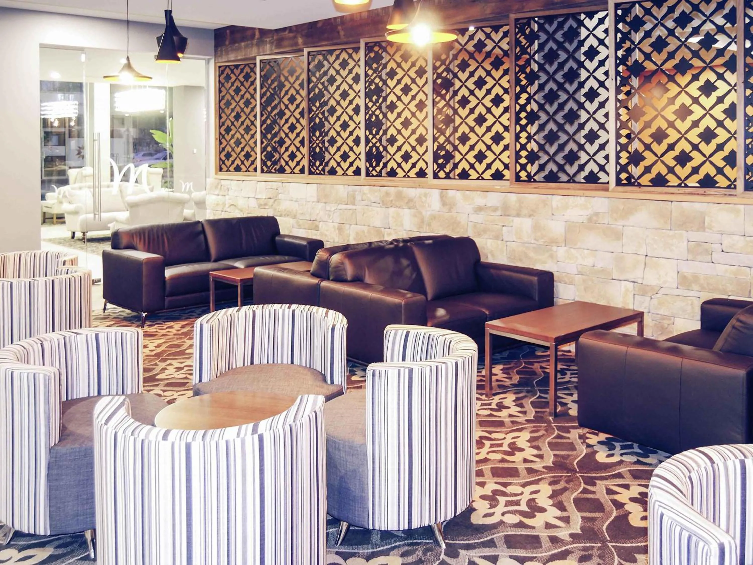 Lounge or bar in Mercure Warragul