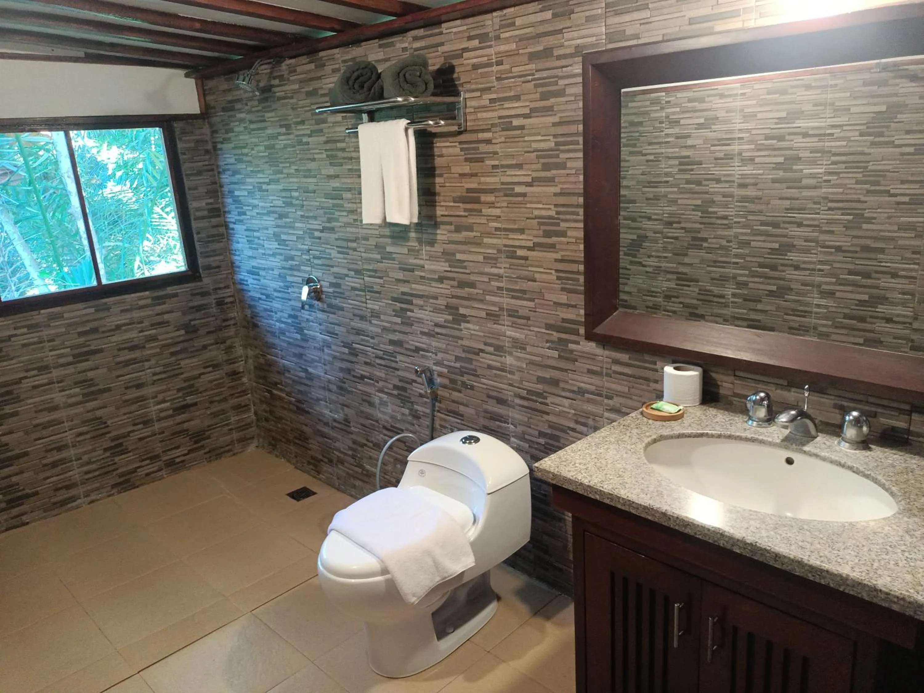 Shower in Astana Swaha Villa