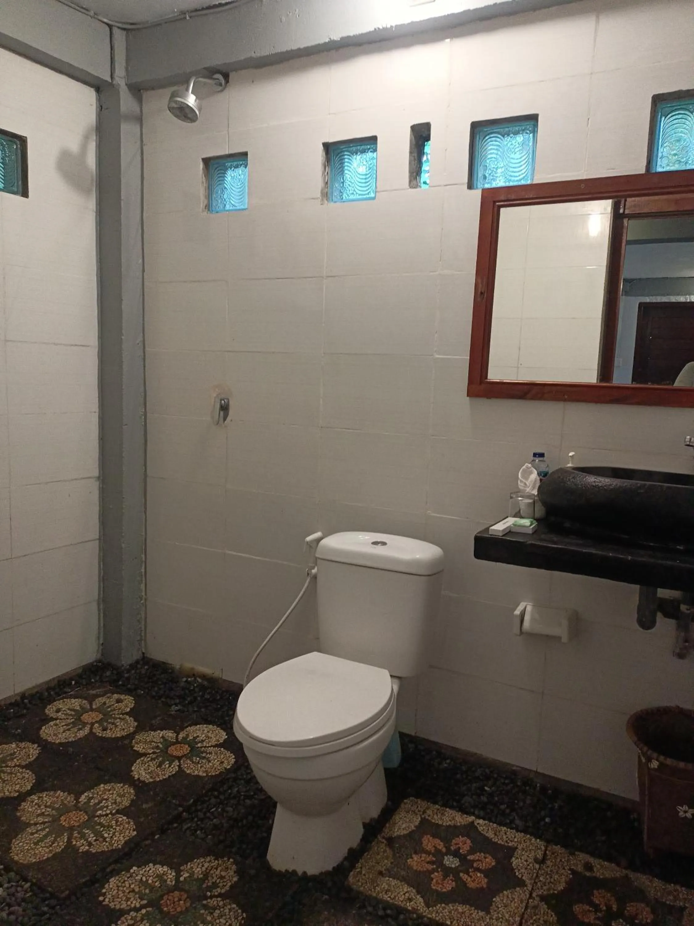 Shower in Astana Swaha Villa