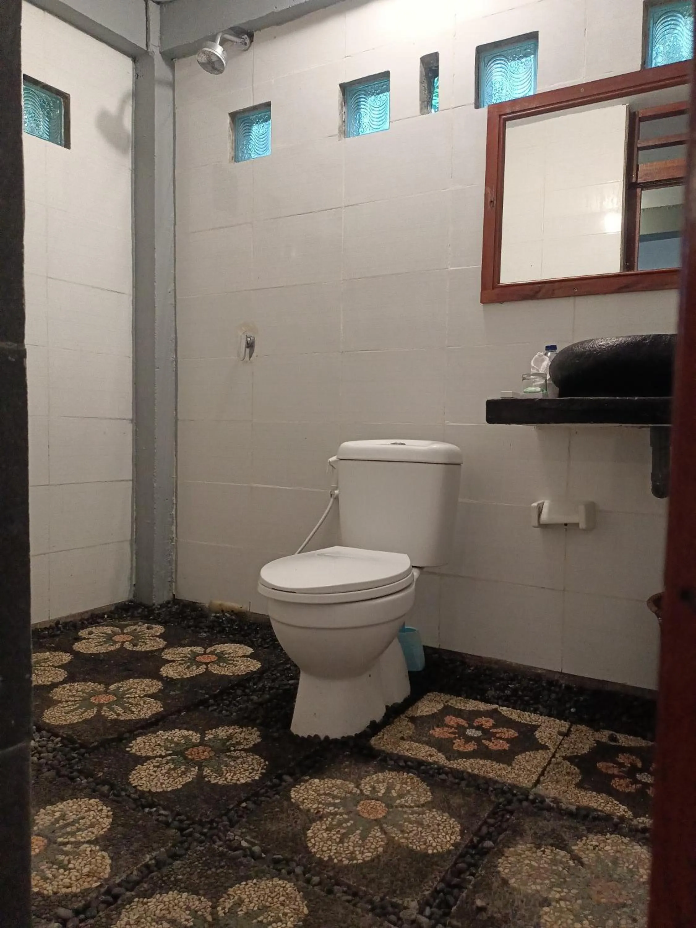 Shower in Astana Swaha Villa