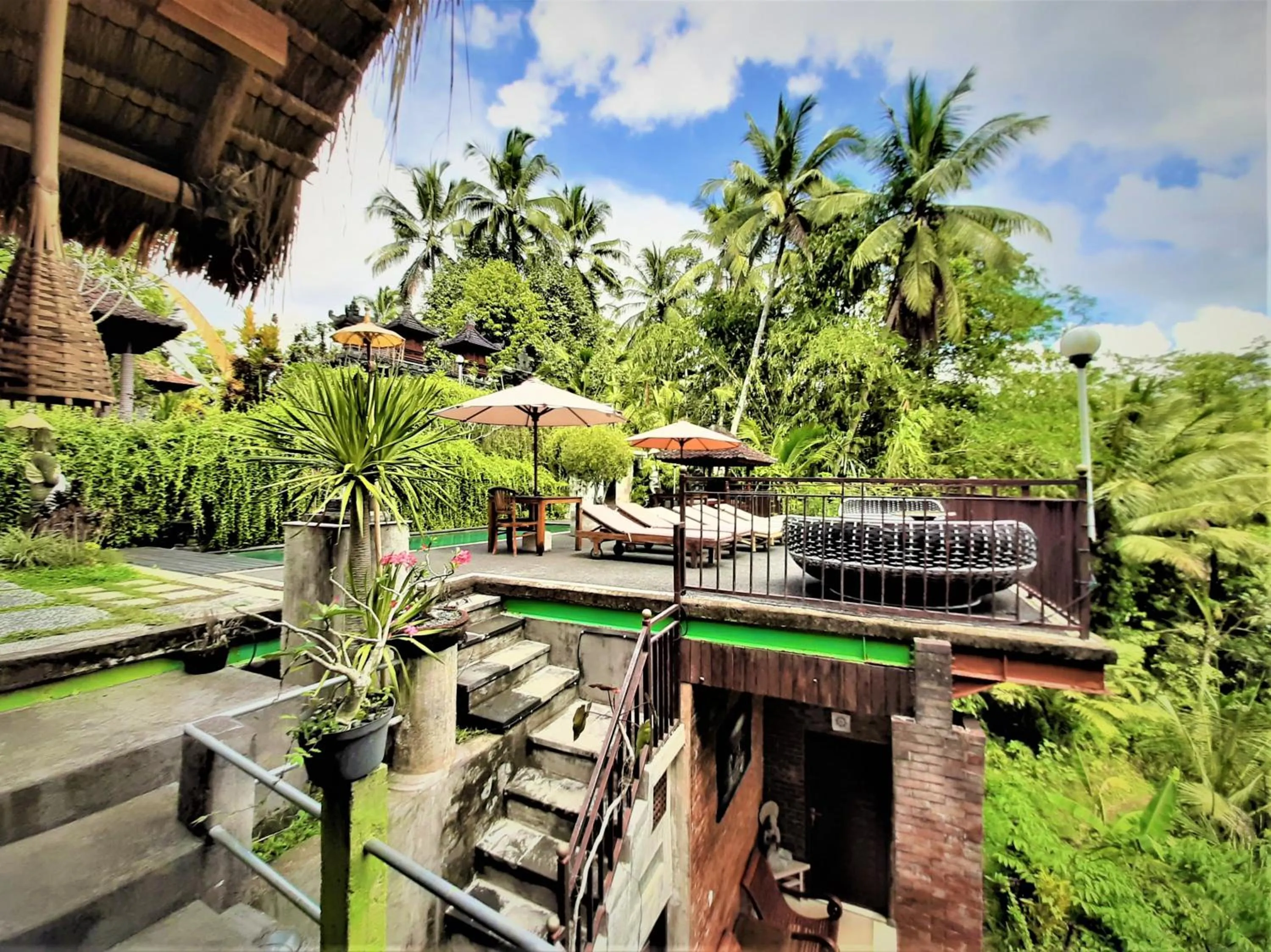 Swimming pool in Astana Swaha Villa