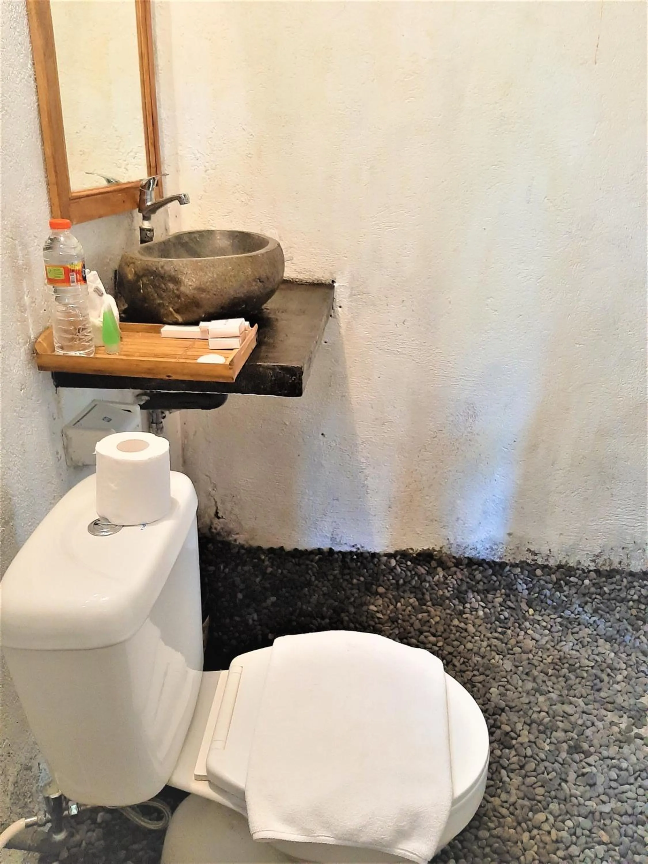 Toilet in Astana Swaha Villa