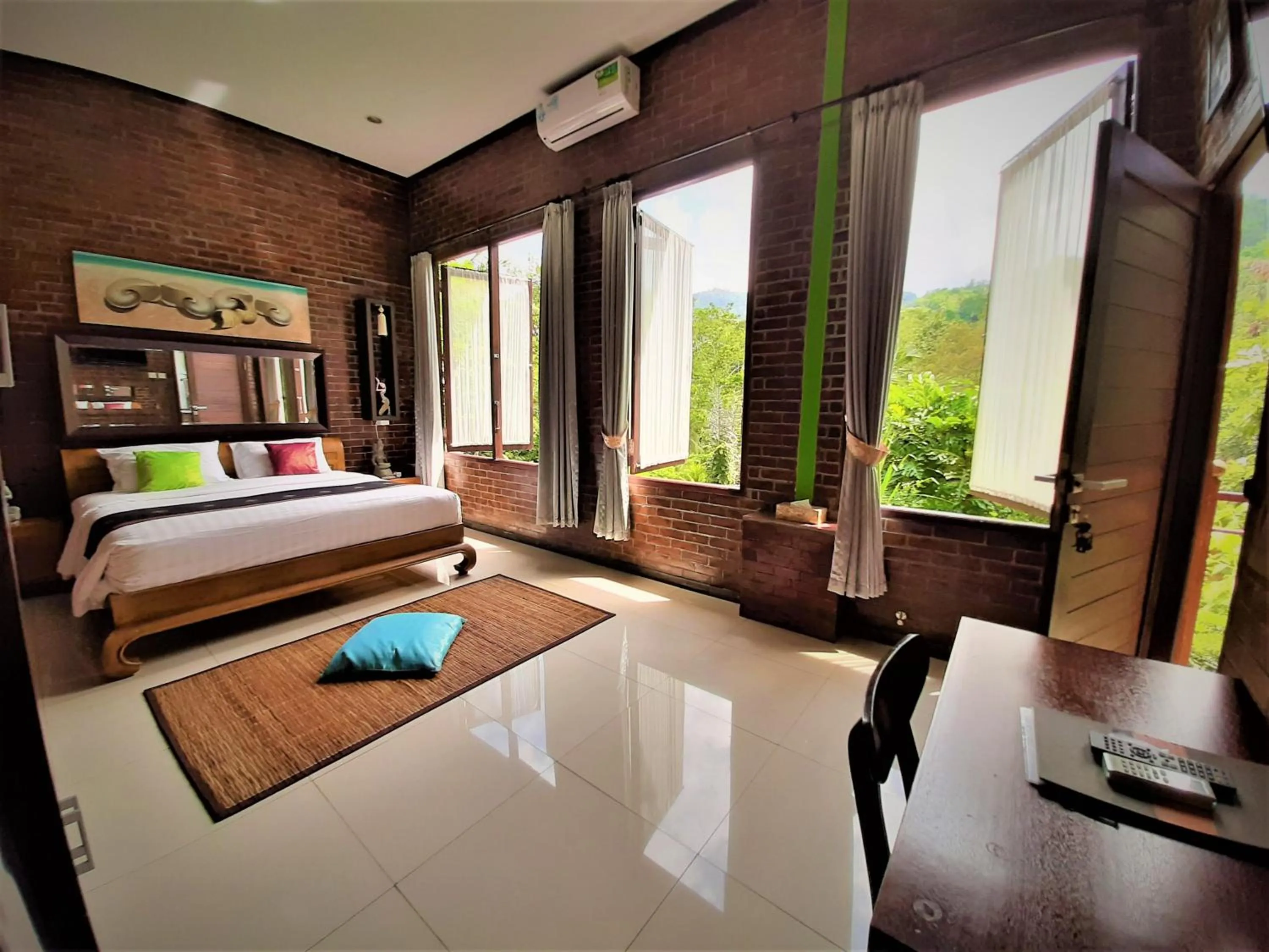 Photo of the whole room, Bed in Astana Swaha Villa