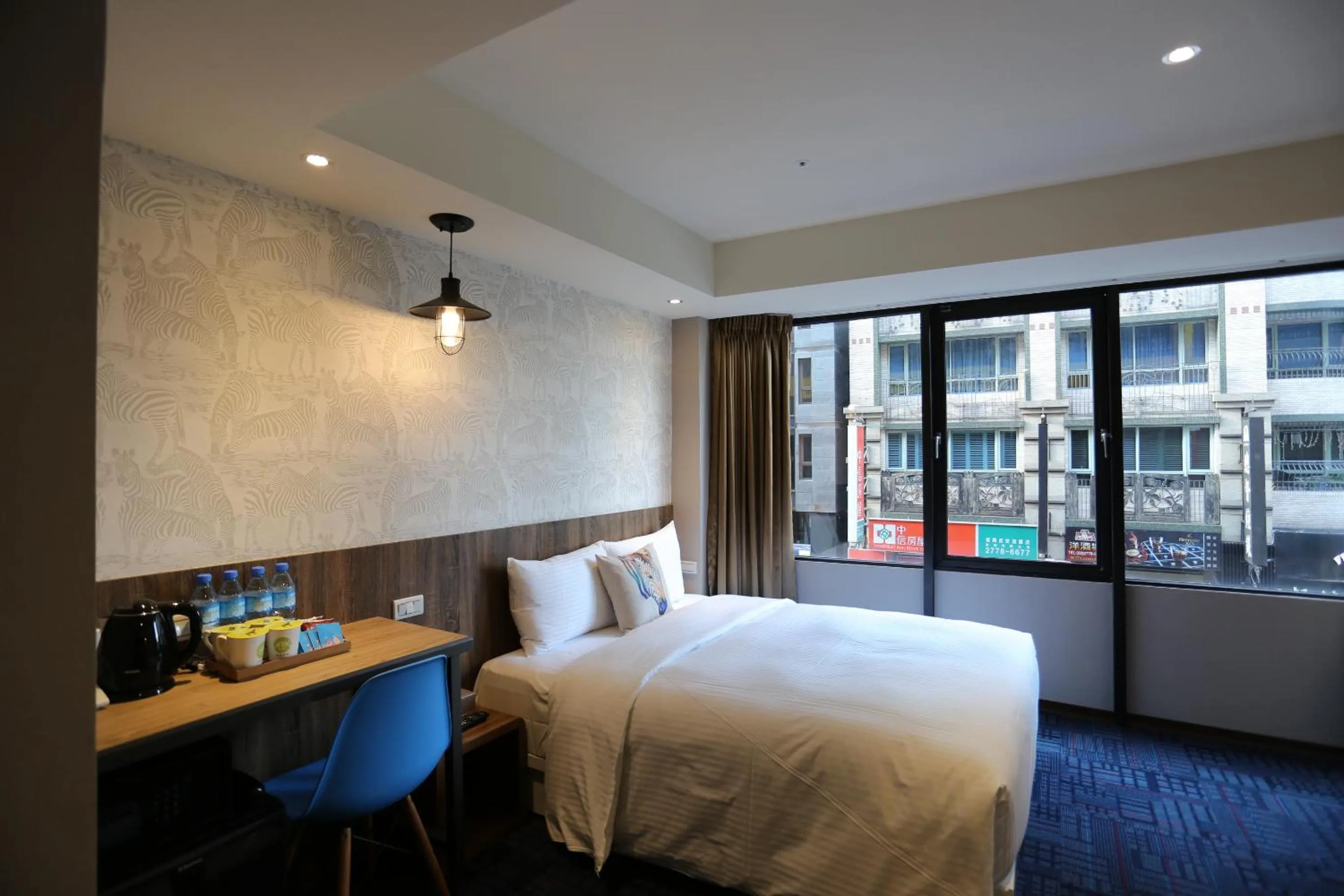 Photo of the whole room, Bed in Ark Hotel - Changan Fuxing方舟商業股份有限公司