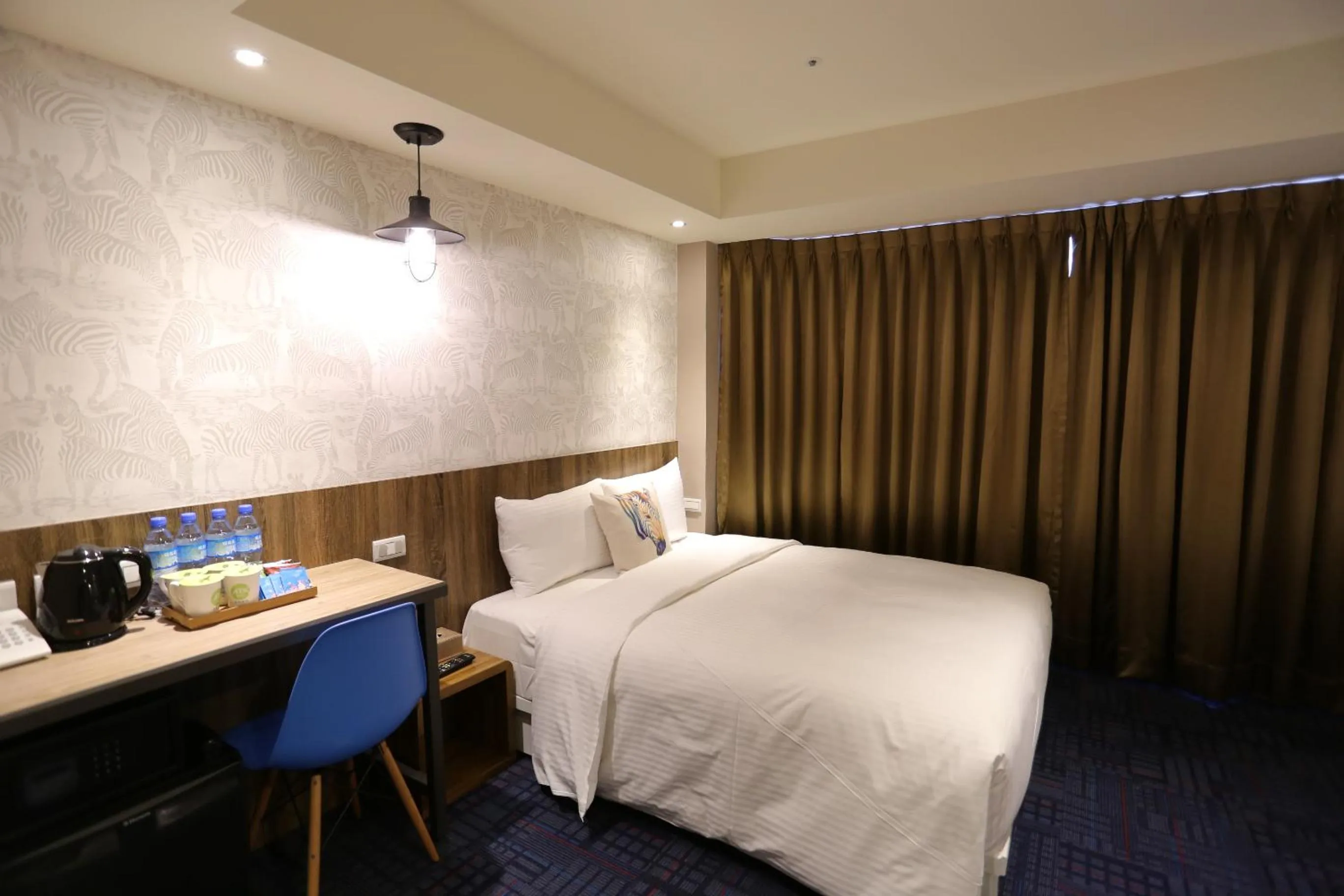 Photo of the whole room, Bed in Ark Hotel - Changan Fuxing方舟商業股份有限公司