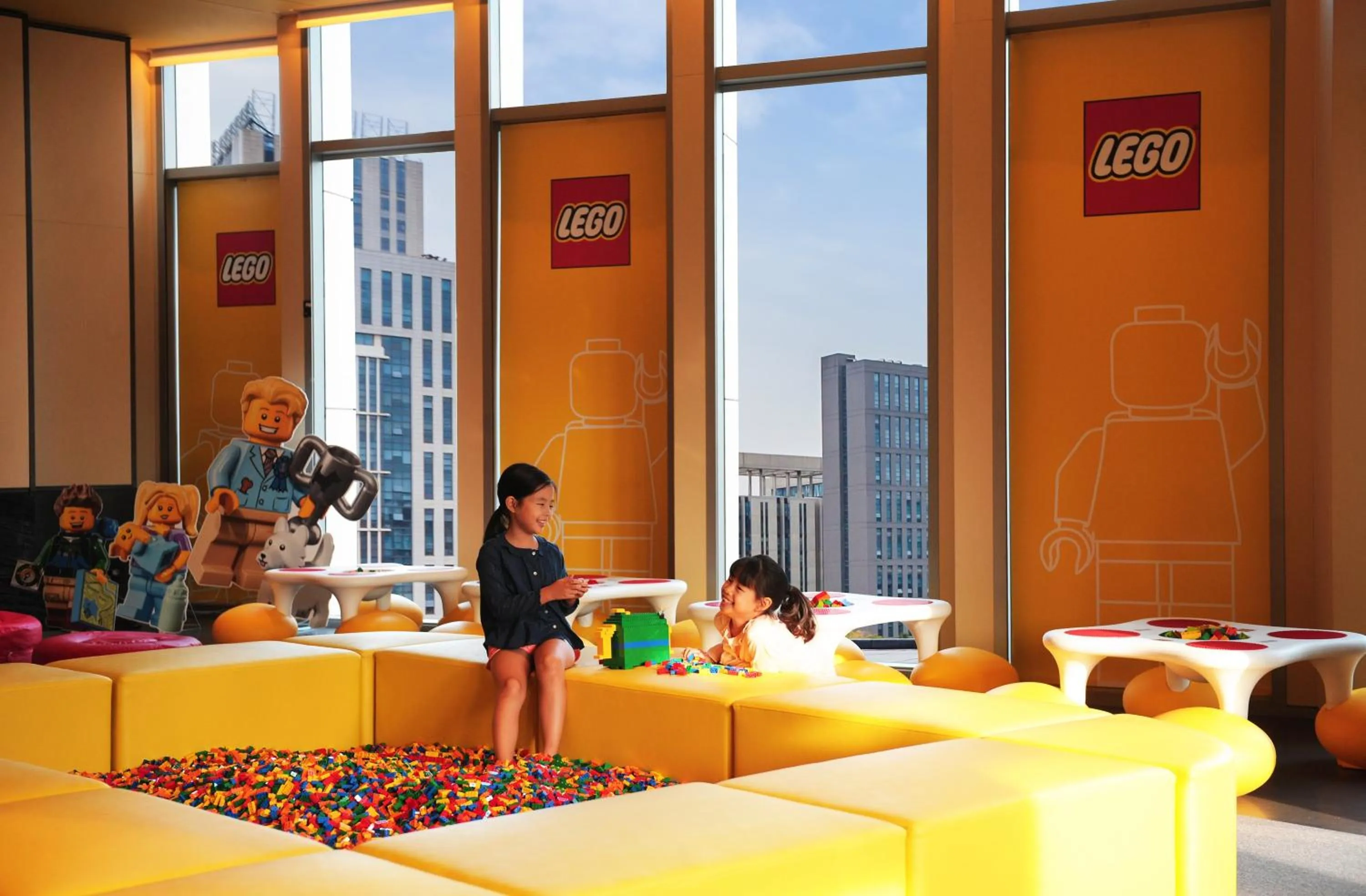 Children play ground in Four Seasons Hotel Seoul