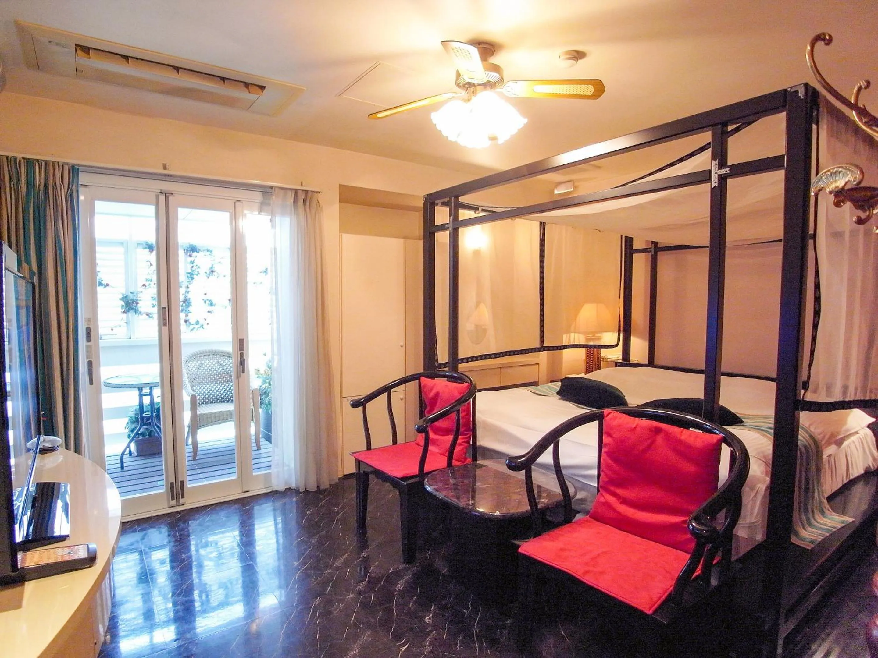 Bed in V Hotel (Adult Only)