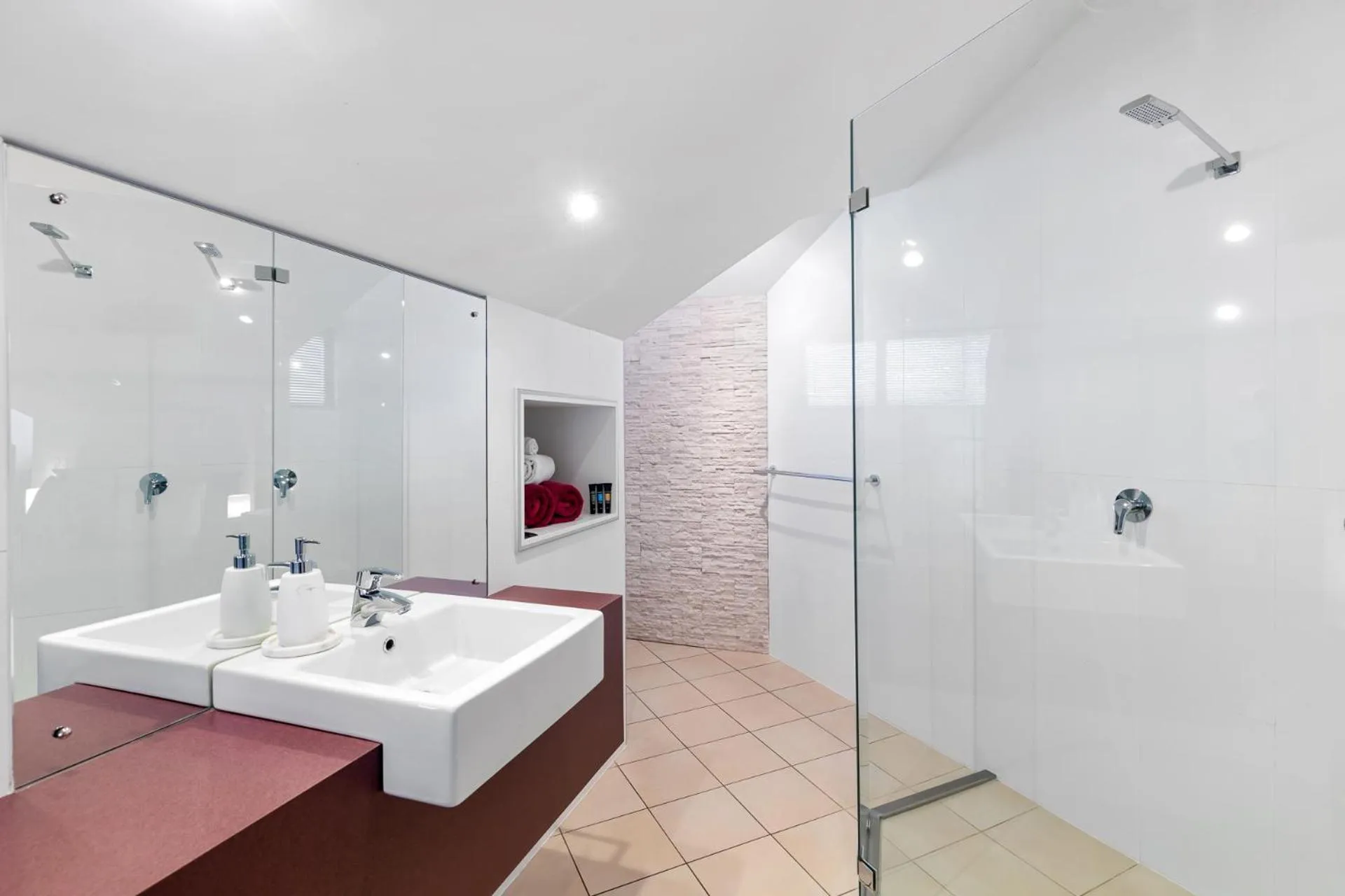 Merlot Verdelho Townhouses