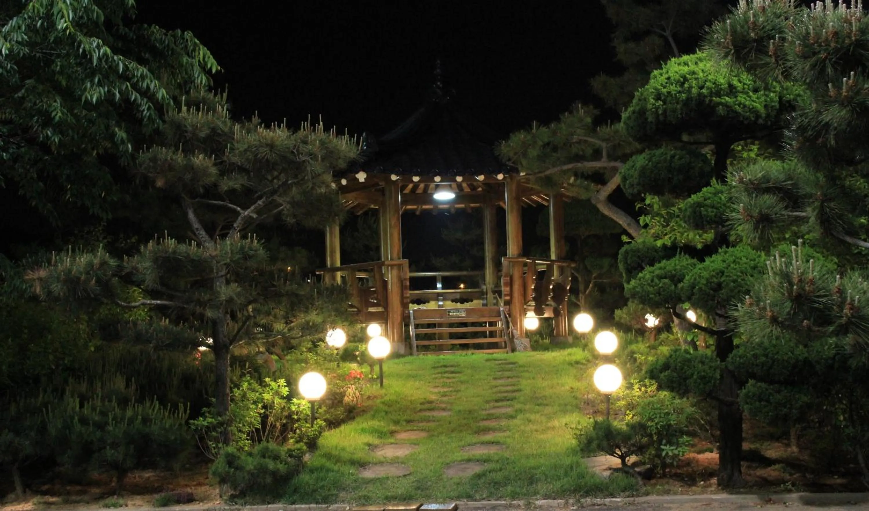 Facade/entrance in Gunsan Western Hotel