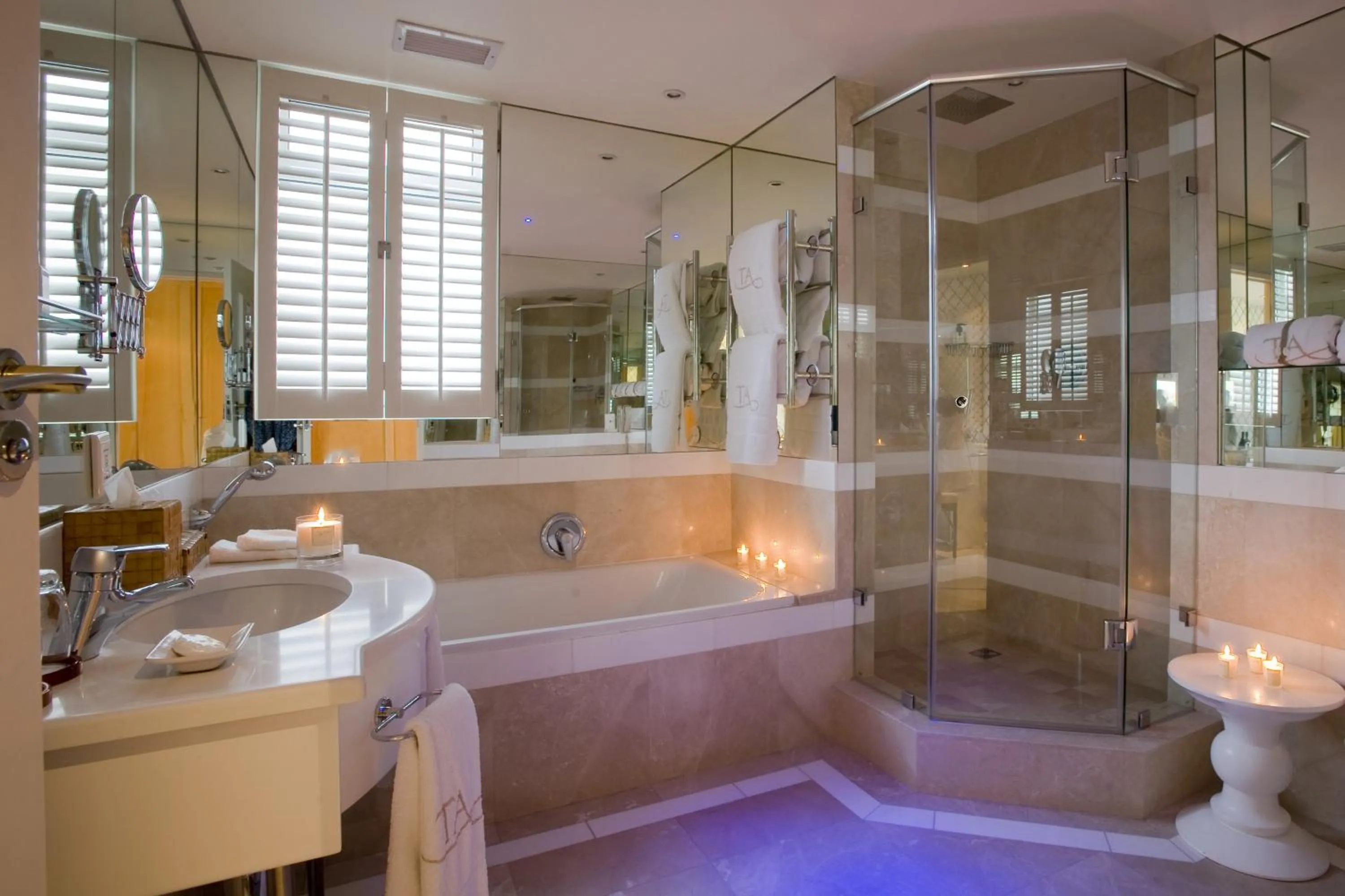 Bathroom in Twelve Apostles Hotel & Spa