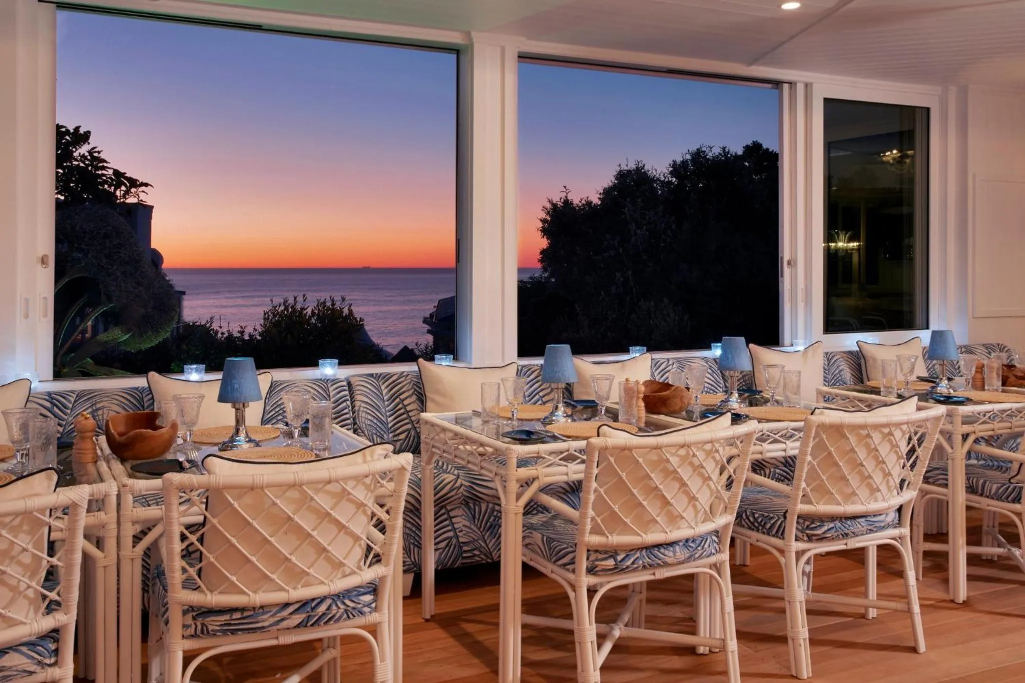 Restaurant/places to eat in Twelve Apostles Hotel & Spa