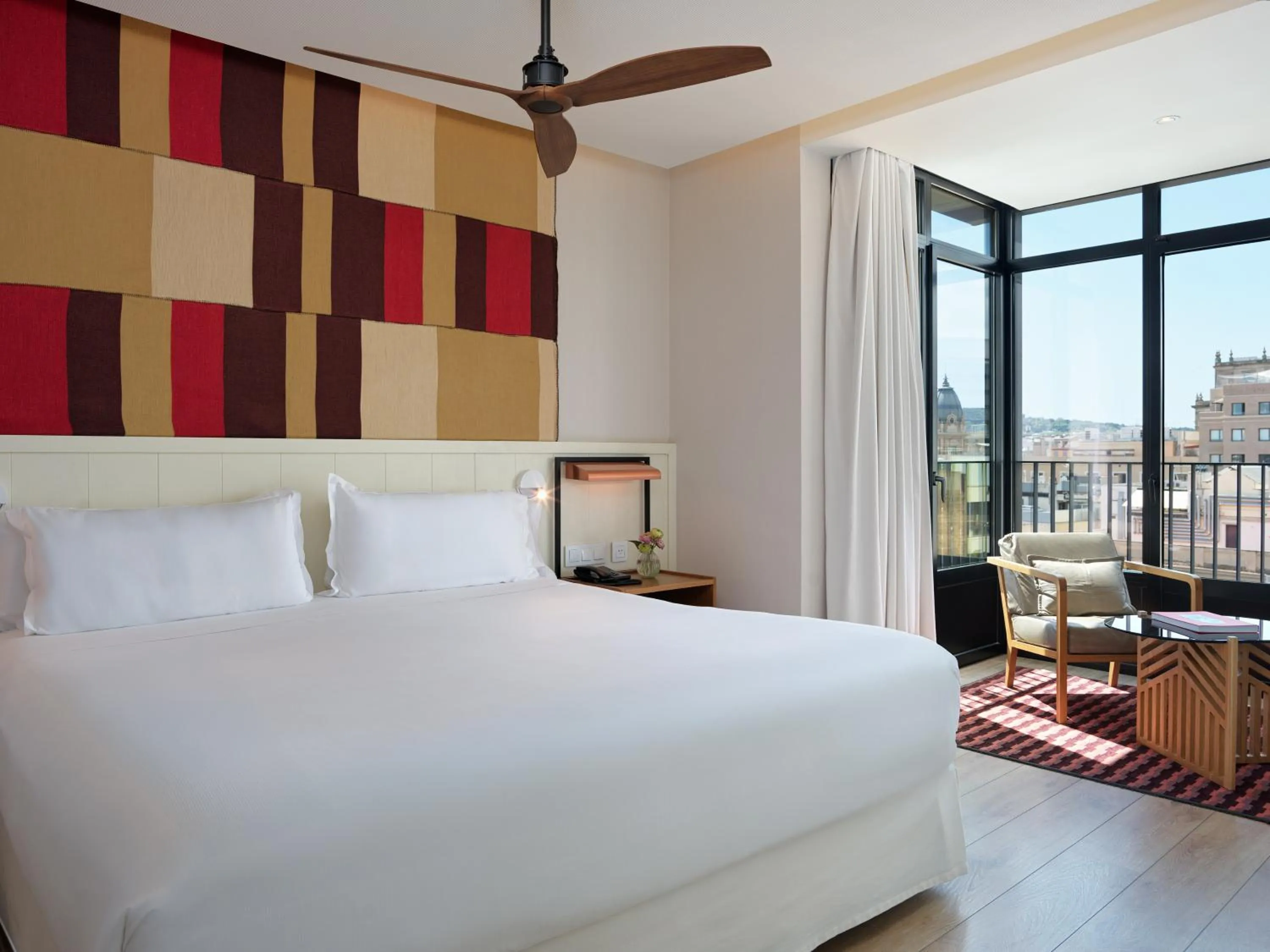 Bedroom, Bed in H10 Cubik 4* Sup