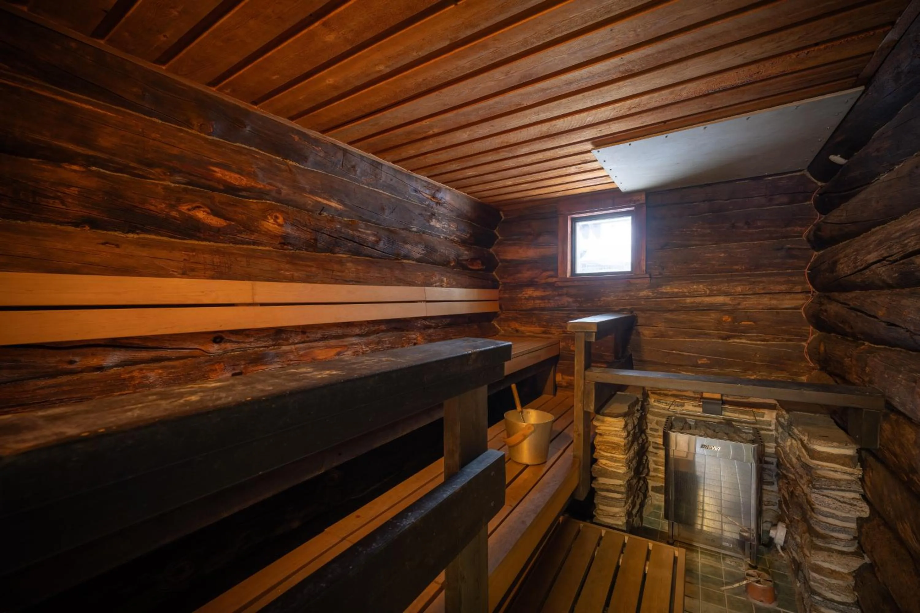 Sauna in Kuukkeli Log Houses Porakka Inn