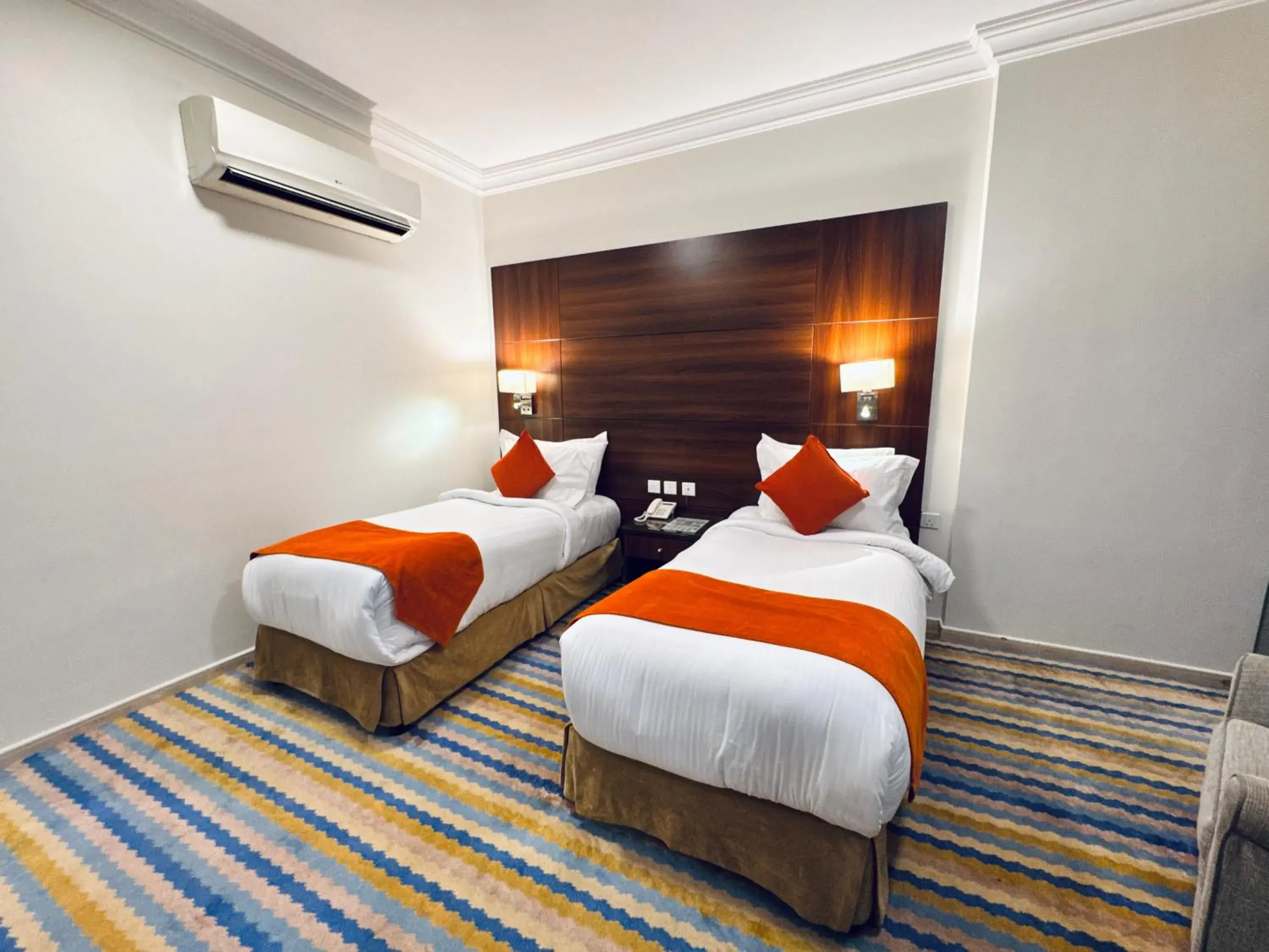 Twin Room - single occupancy in Rowaa Lindy Hotel Makkah Twin Room - single occupancy in Rowaa Lindy Hotel Makkah
