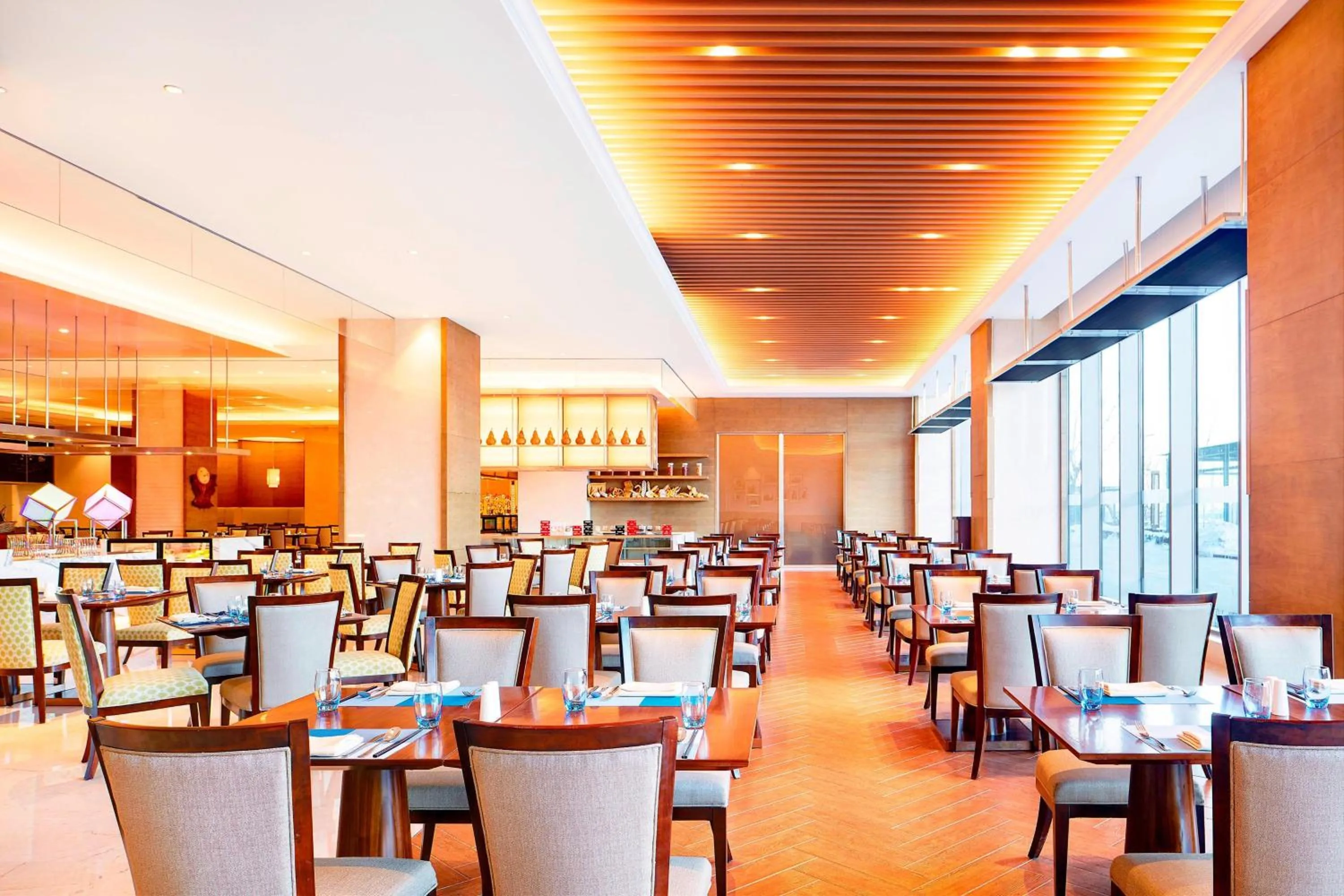 Restaurant/places to eat in Sheraton Harbin Xiangfang Hotel