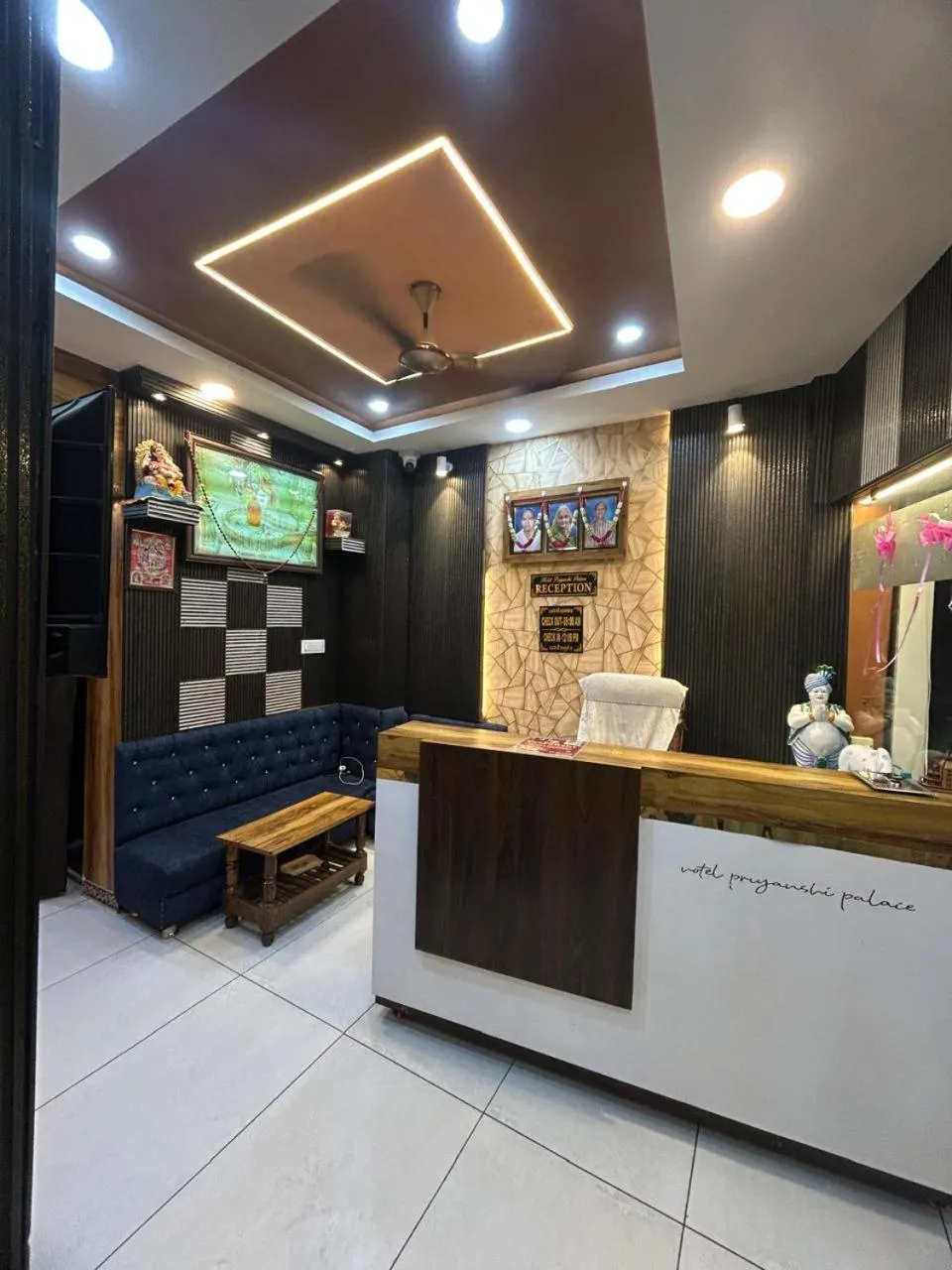 Hotel Priyanshi Palace
