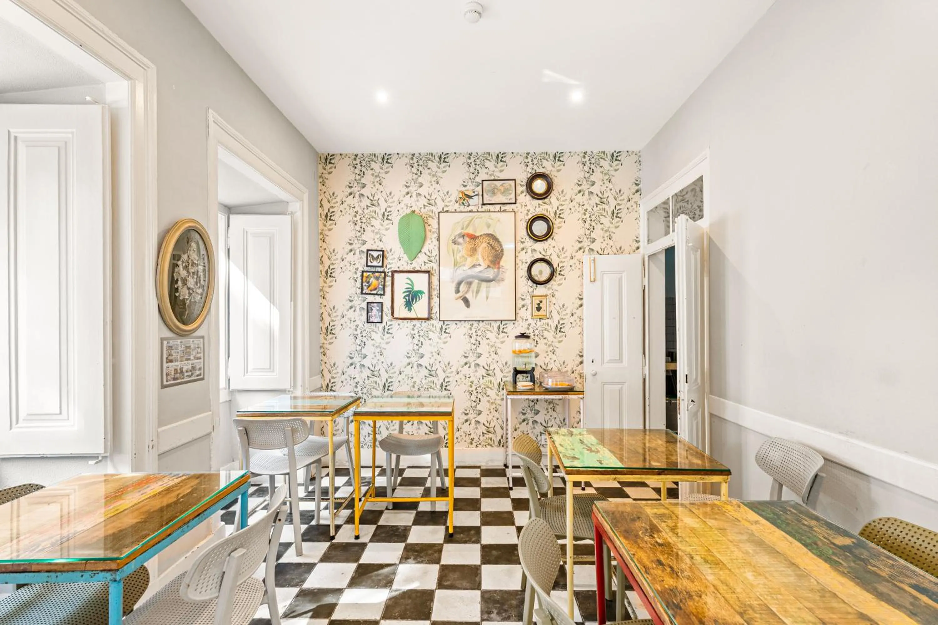 Area and facilities in Casa do Jasmim by Shiadu