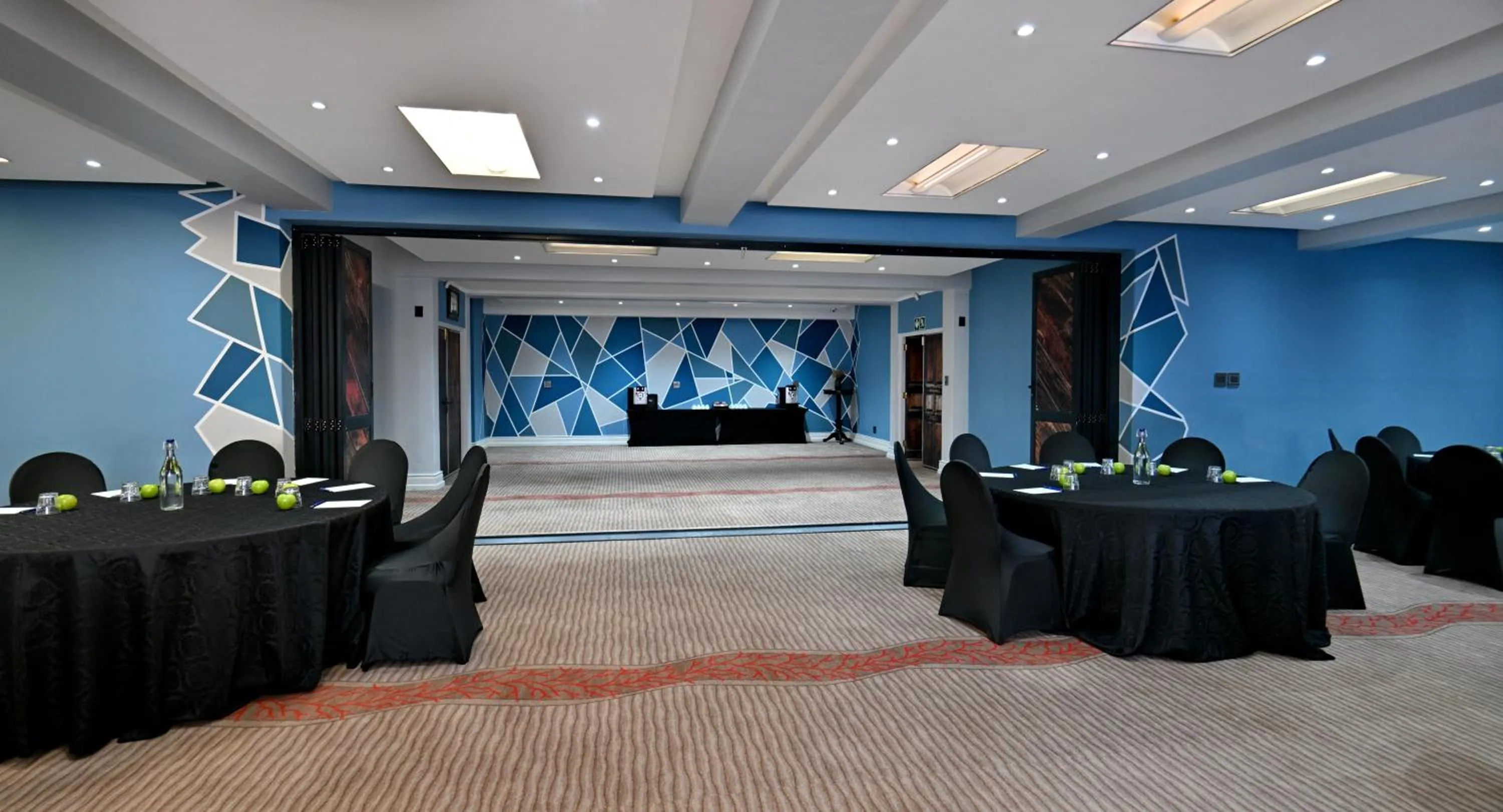 Meeting/conference room in Fountains Hotel