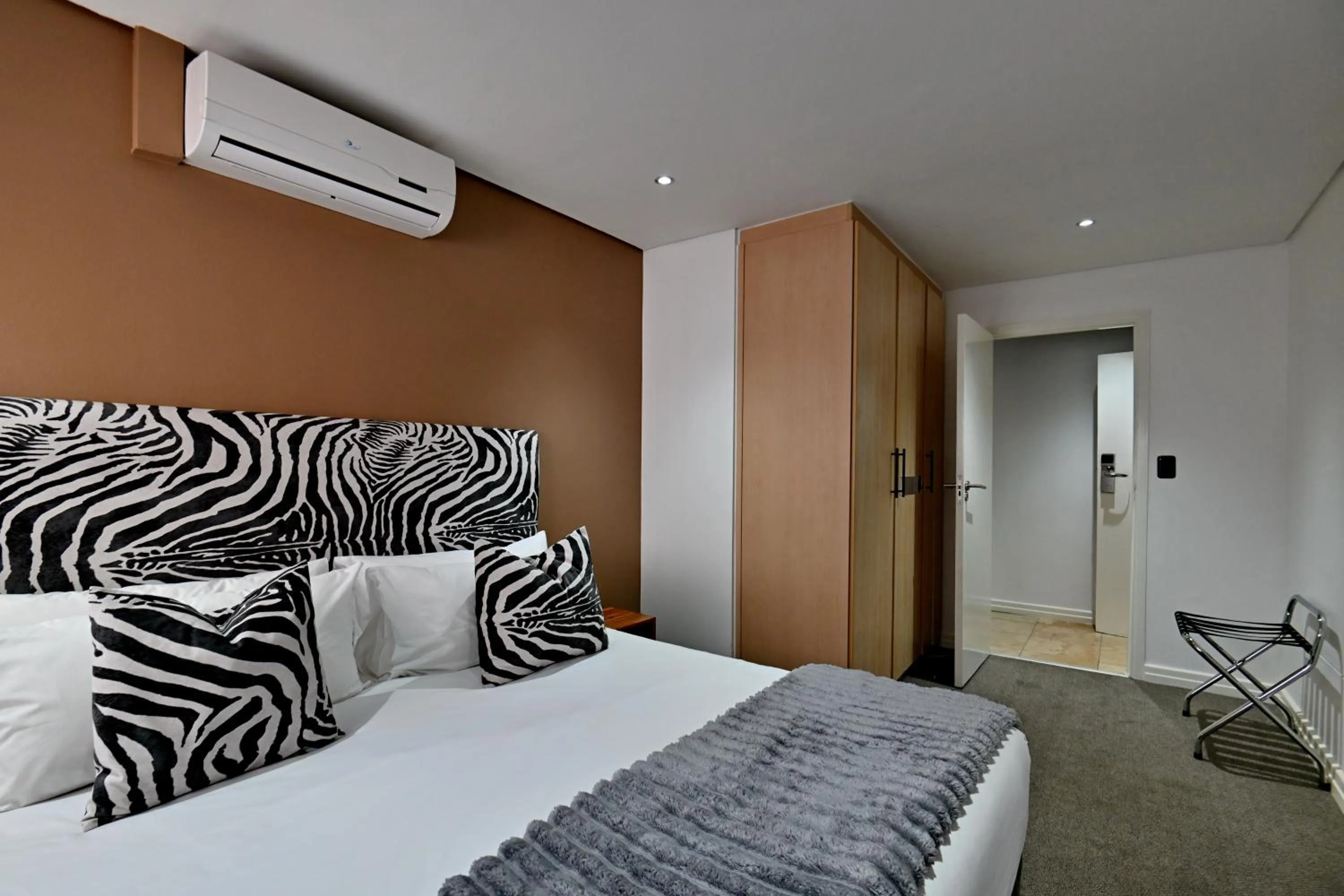 Bed in Fountains Hotel