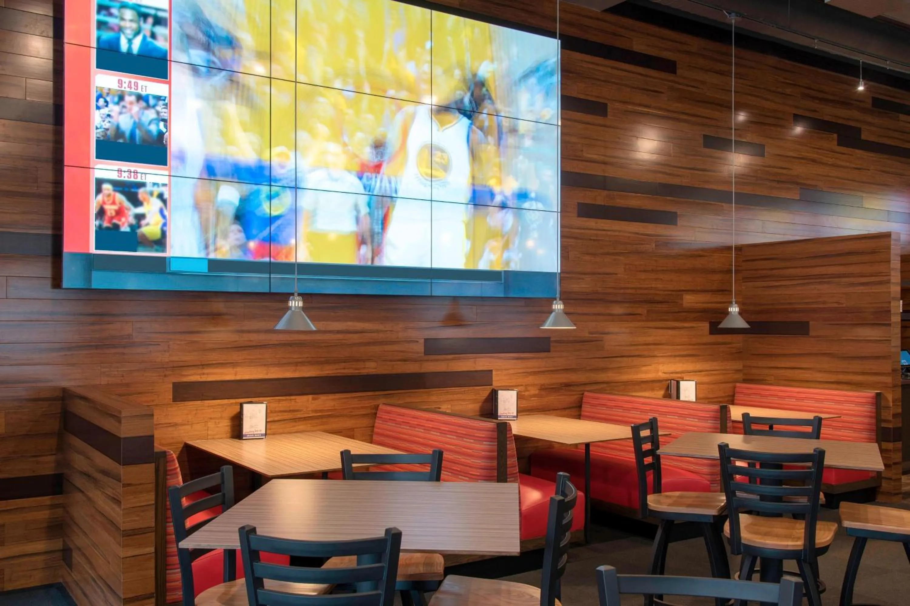 Restaurant/places to eat in Courtyard by Marriott Holland Downtown