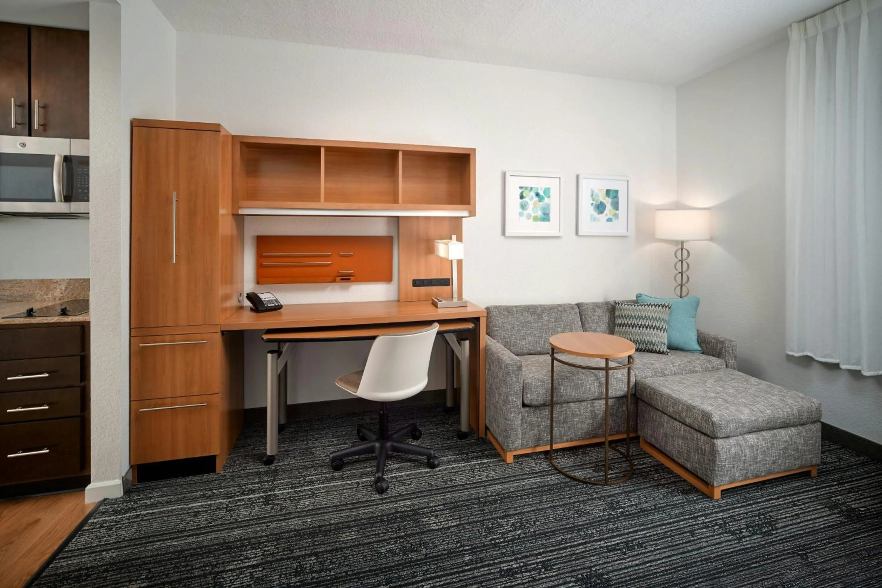 Bedroom in TownePlace Suites Orlando at FLAMINGO CROSSINGS Town Center, Western Entrance