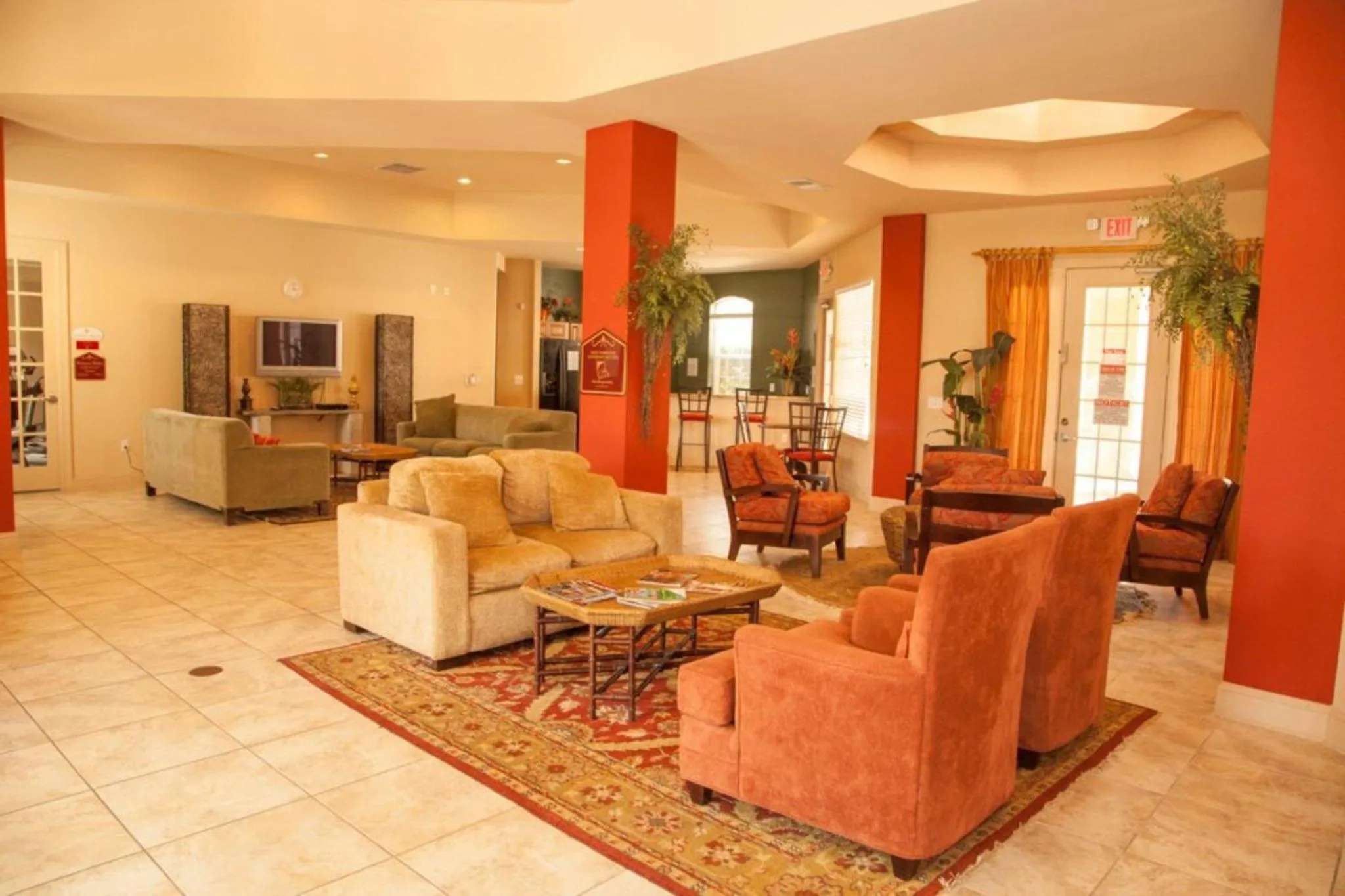 Pool Side Tree House