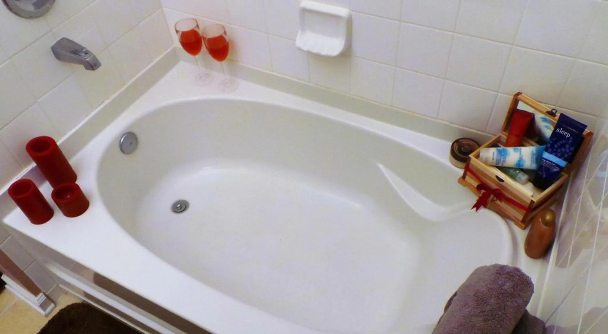 Pool Side Tree House