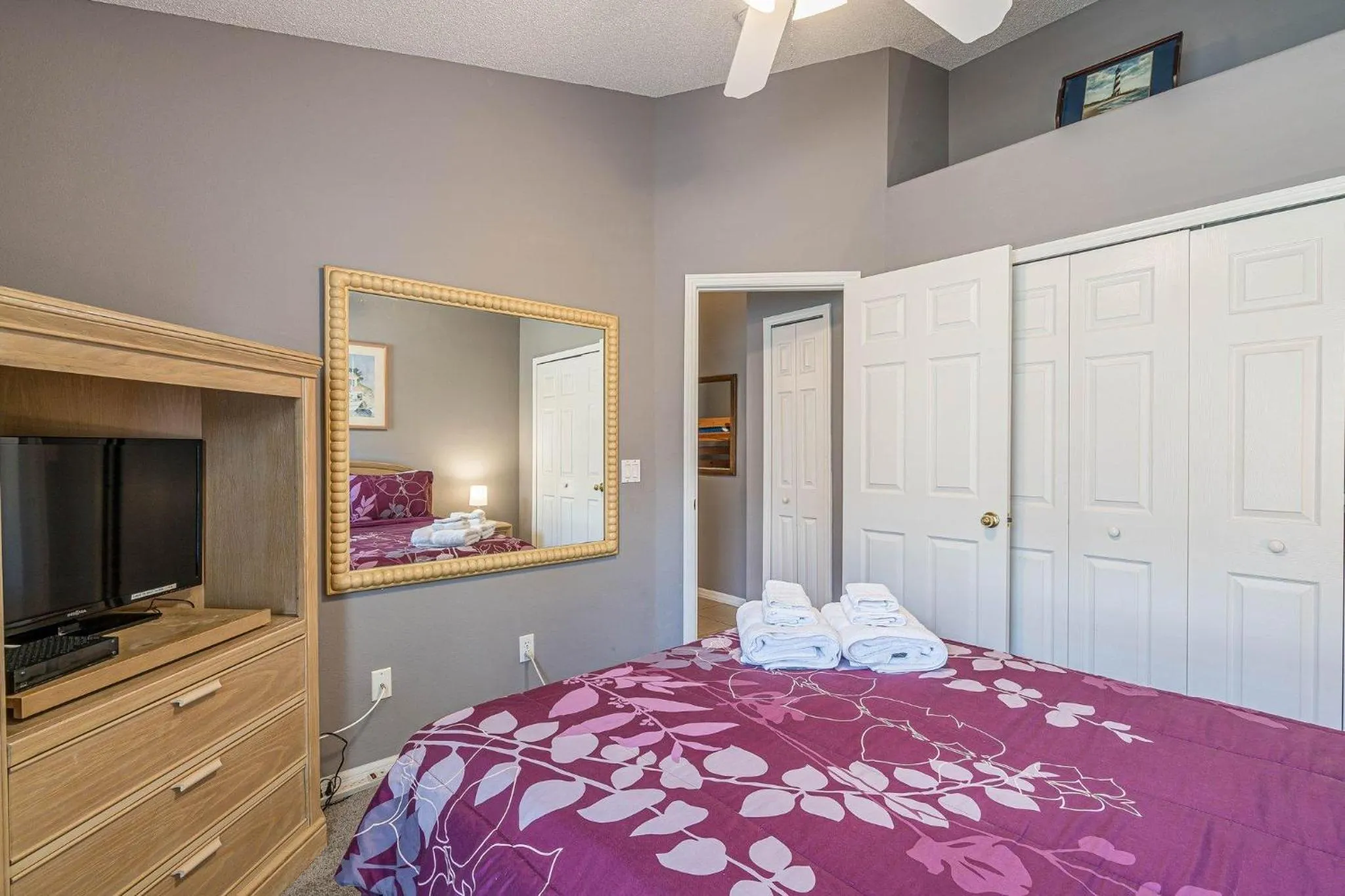 Bed in Pool Paradise