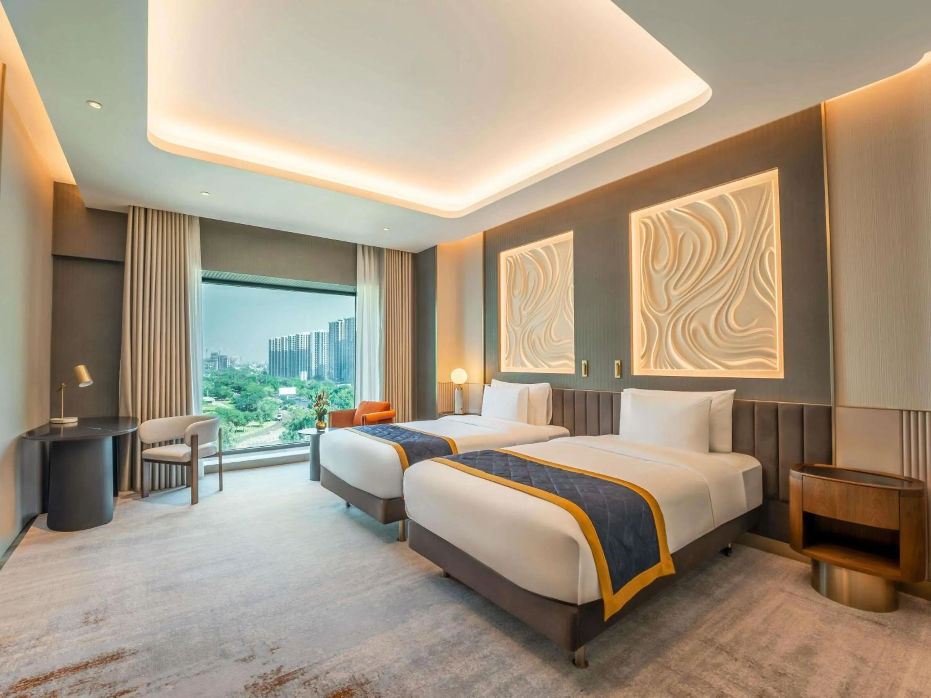 Deluxe Room Twin Beds in Movenpick Hotel Al Zaytoon Baghdad