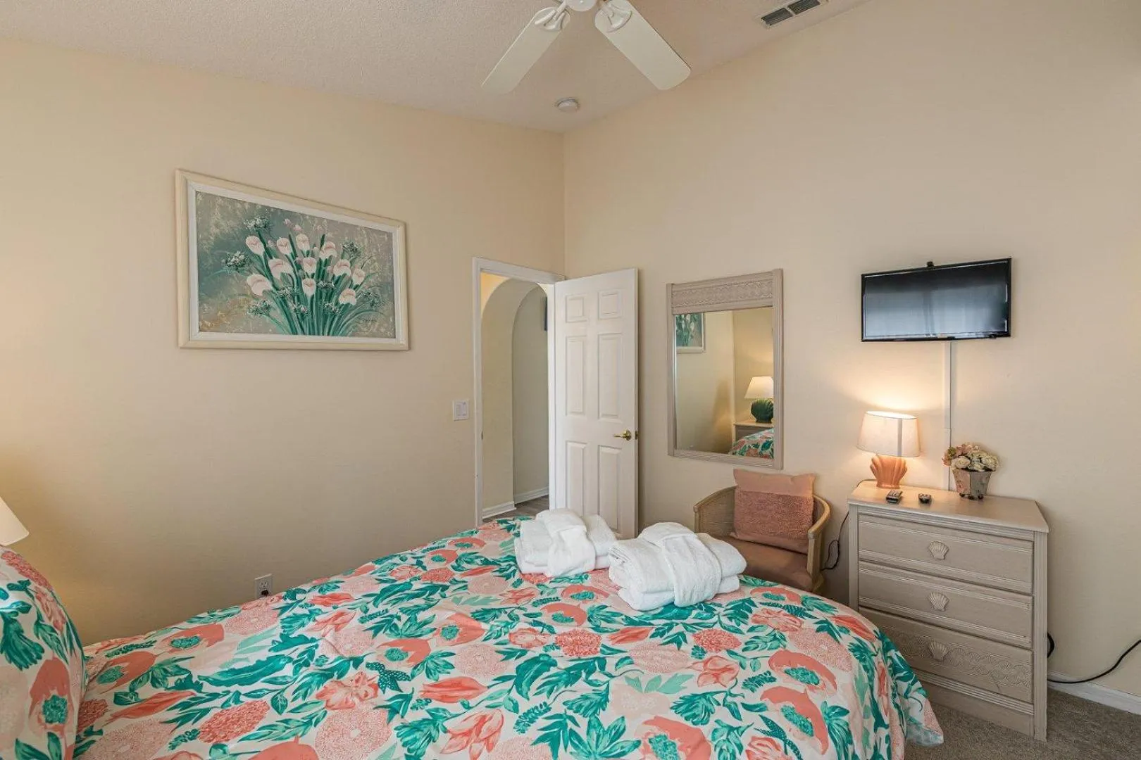 Bed in The Boat House