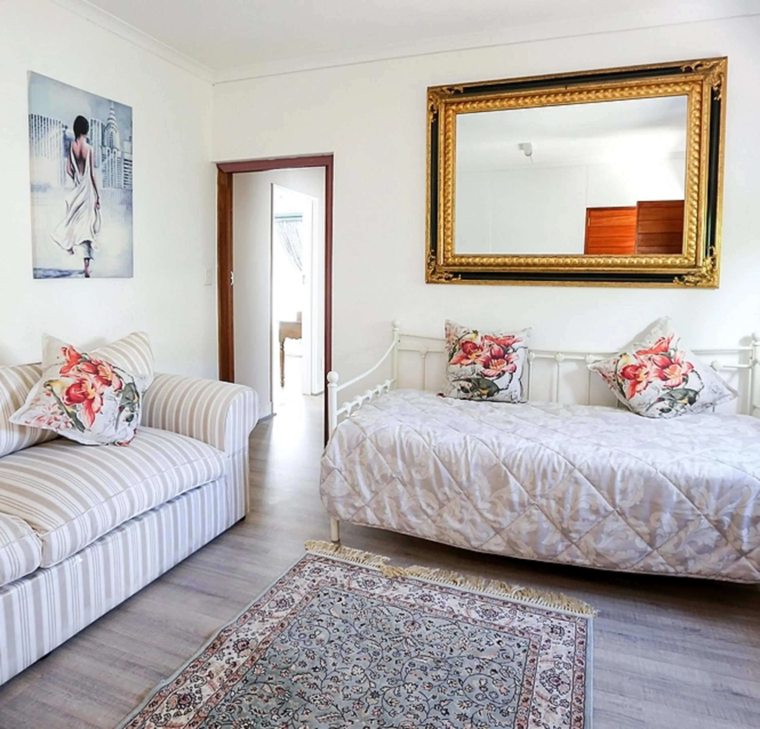 Seating area, Bed in Misty Waves Boutique Hotel