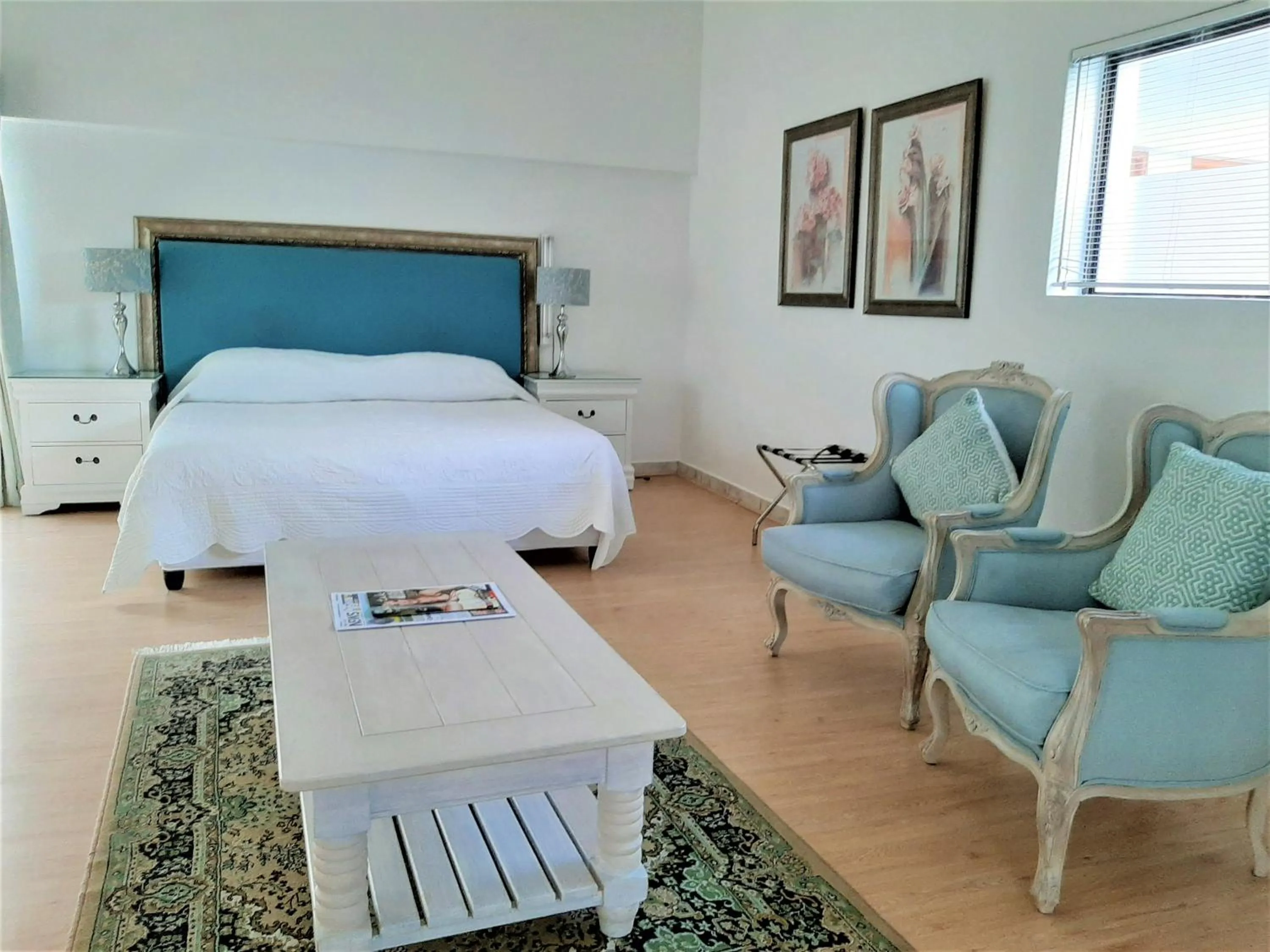 Photo of the whole room, Bed in Misty Waves Boutique Hotel