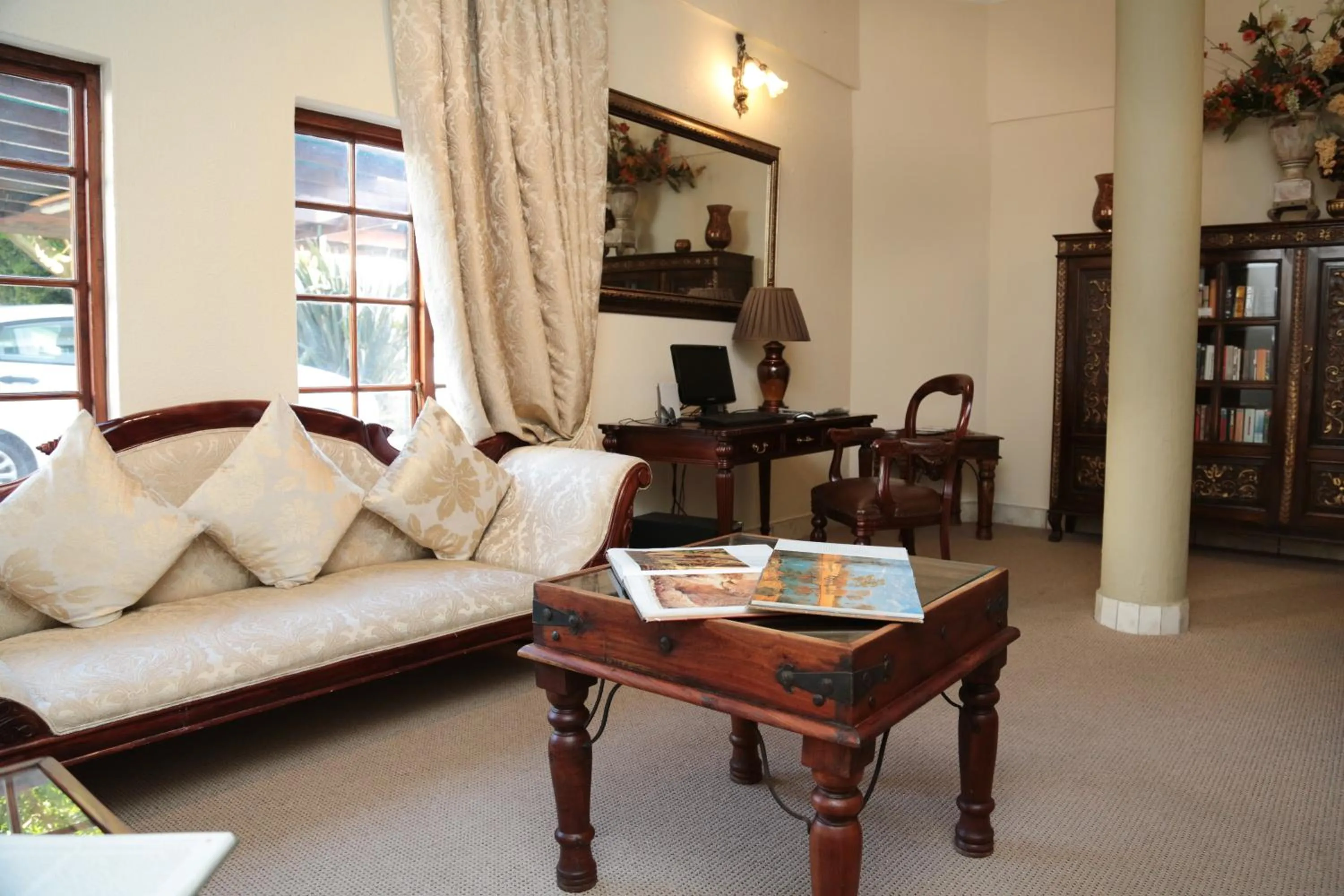 Lounge or bar in Misty Waves Boutique Hotel