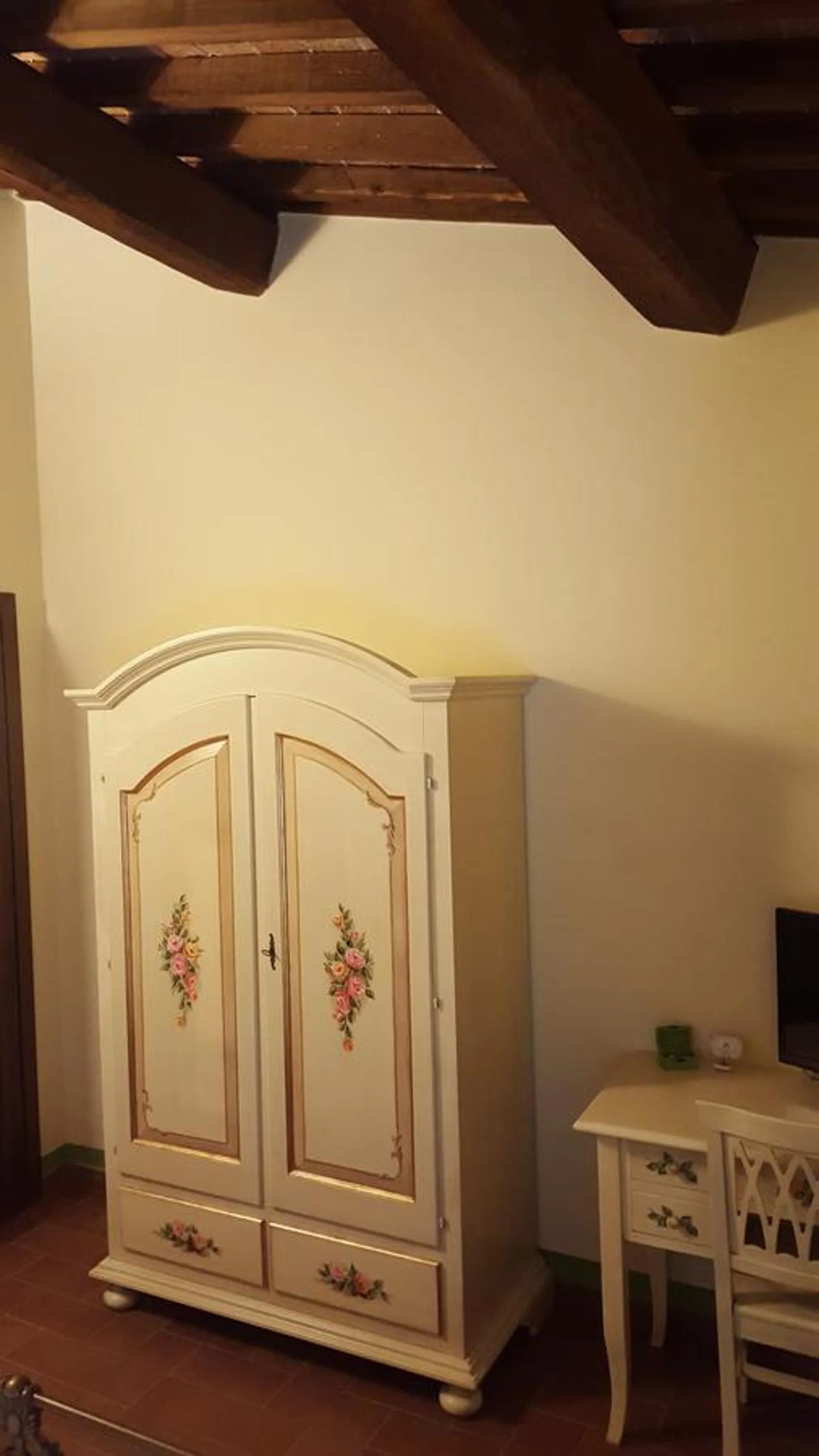 Decorative detail in Dimora Fra' Giovanni B&B Relais