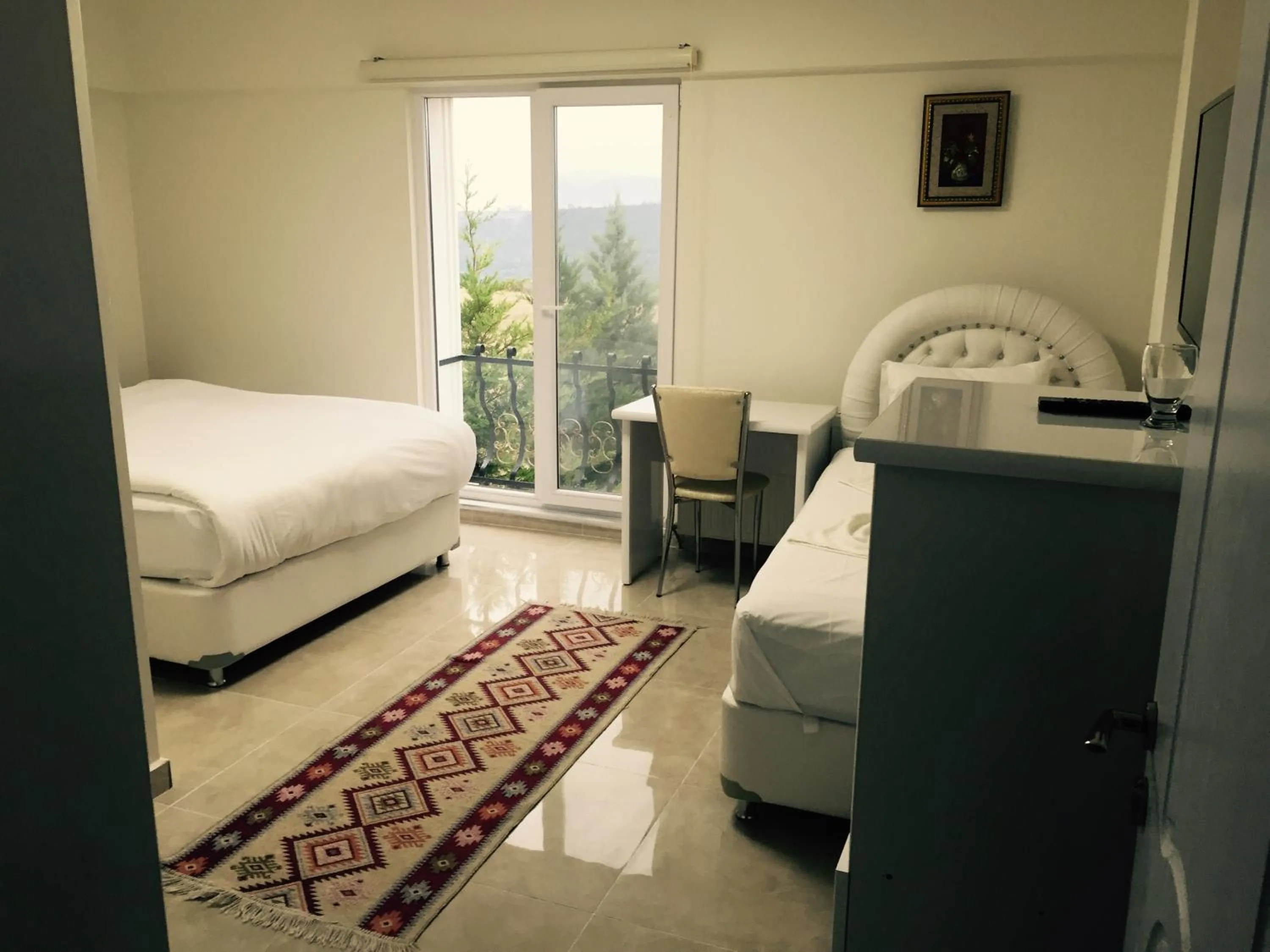 Photo of the whole room, Bed in HD Miray Otel