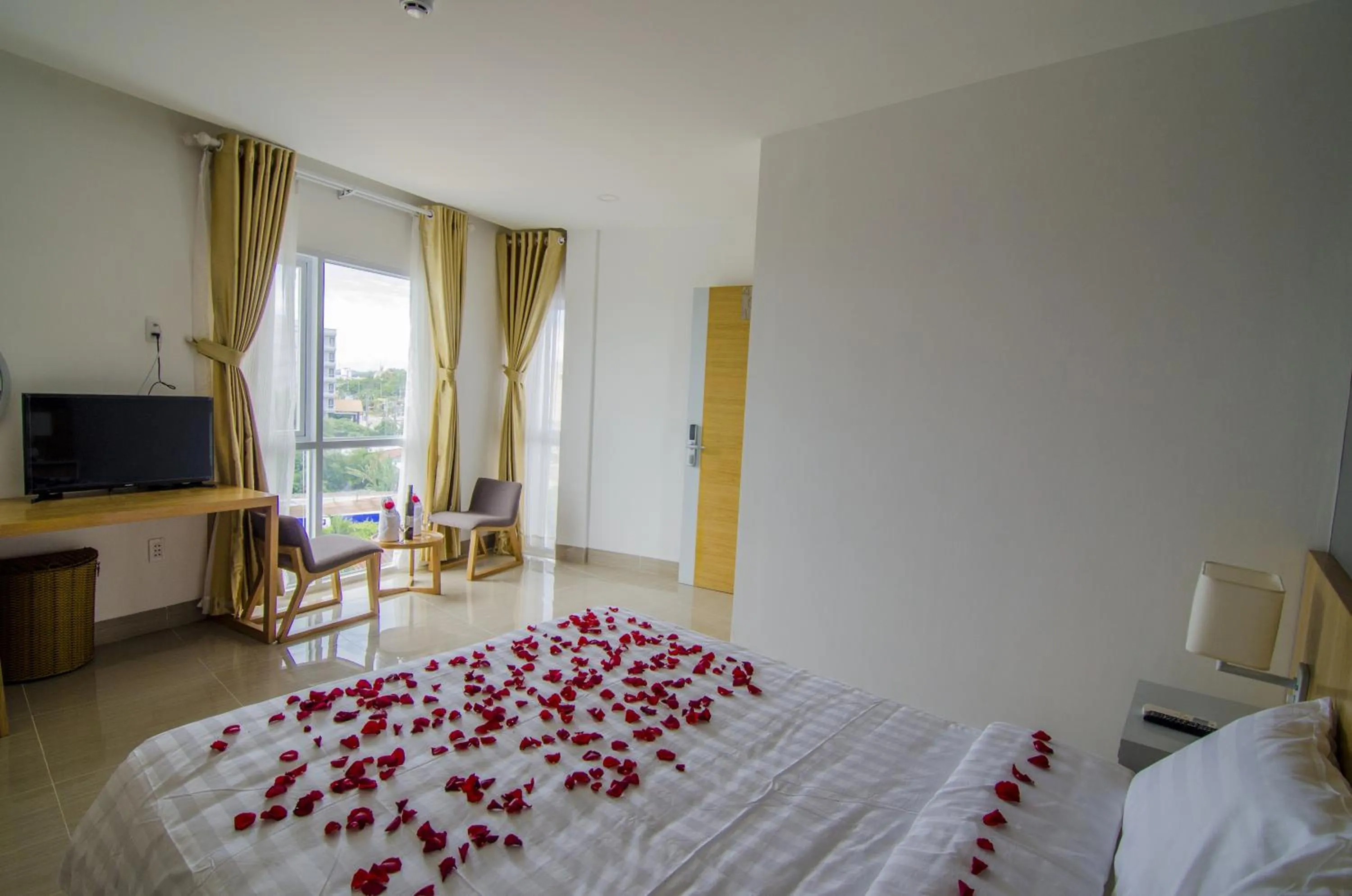 Bed in Sailing Hotel Phú Quốc