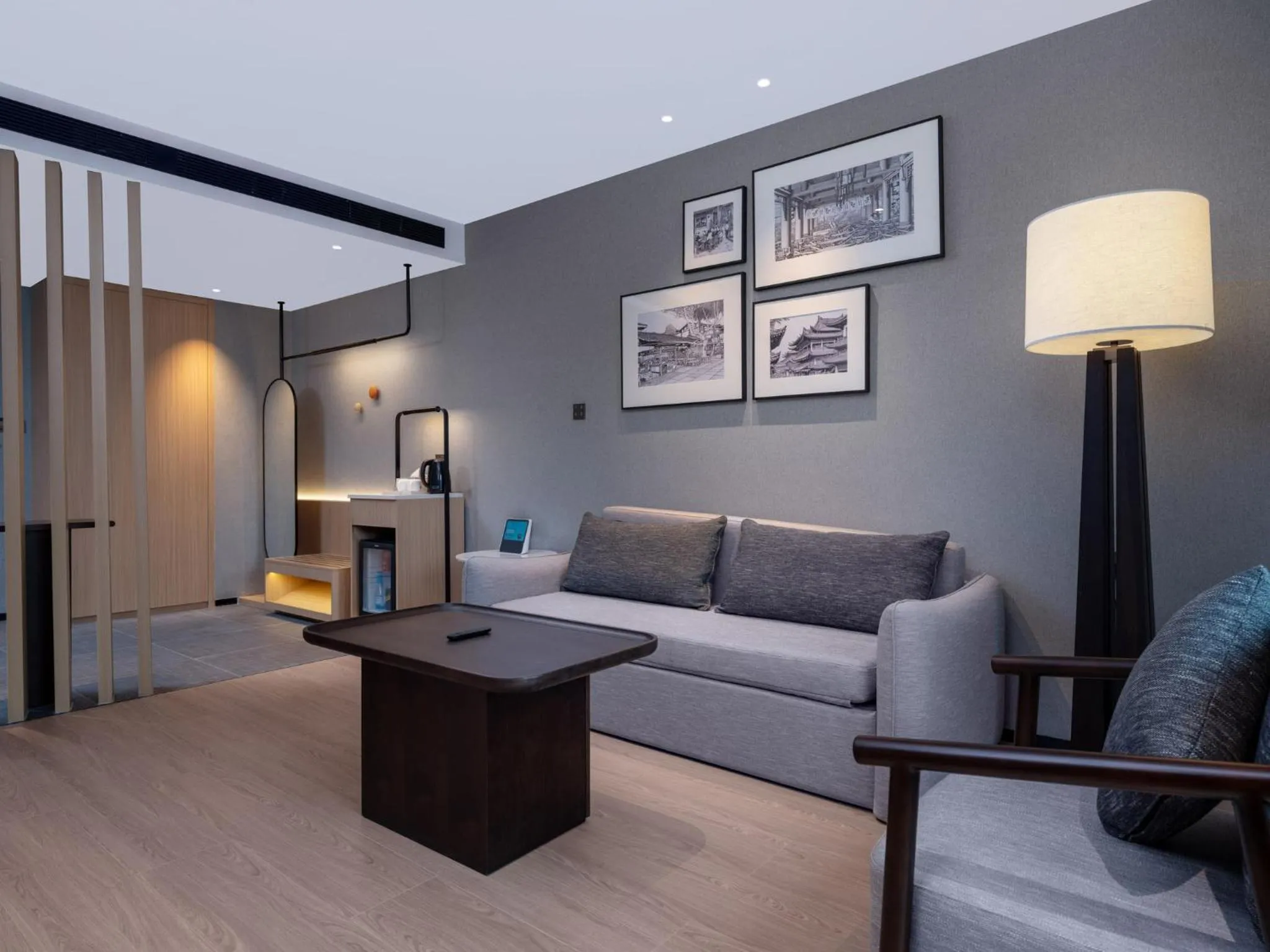 Photo of the whole room in Holiday Inn Express Chengdu Shuangliu Chuanda Road by IHG