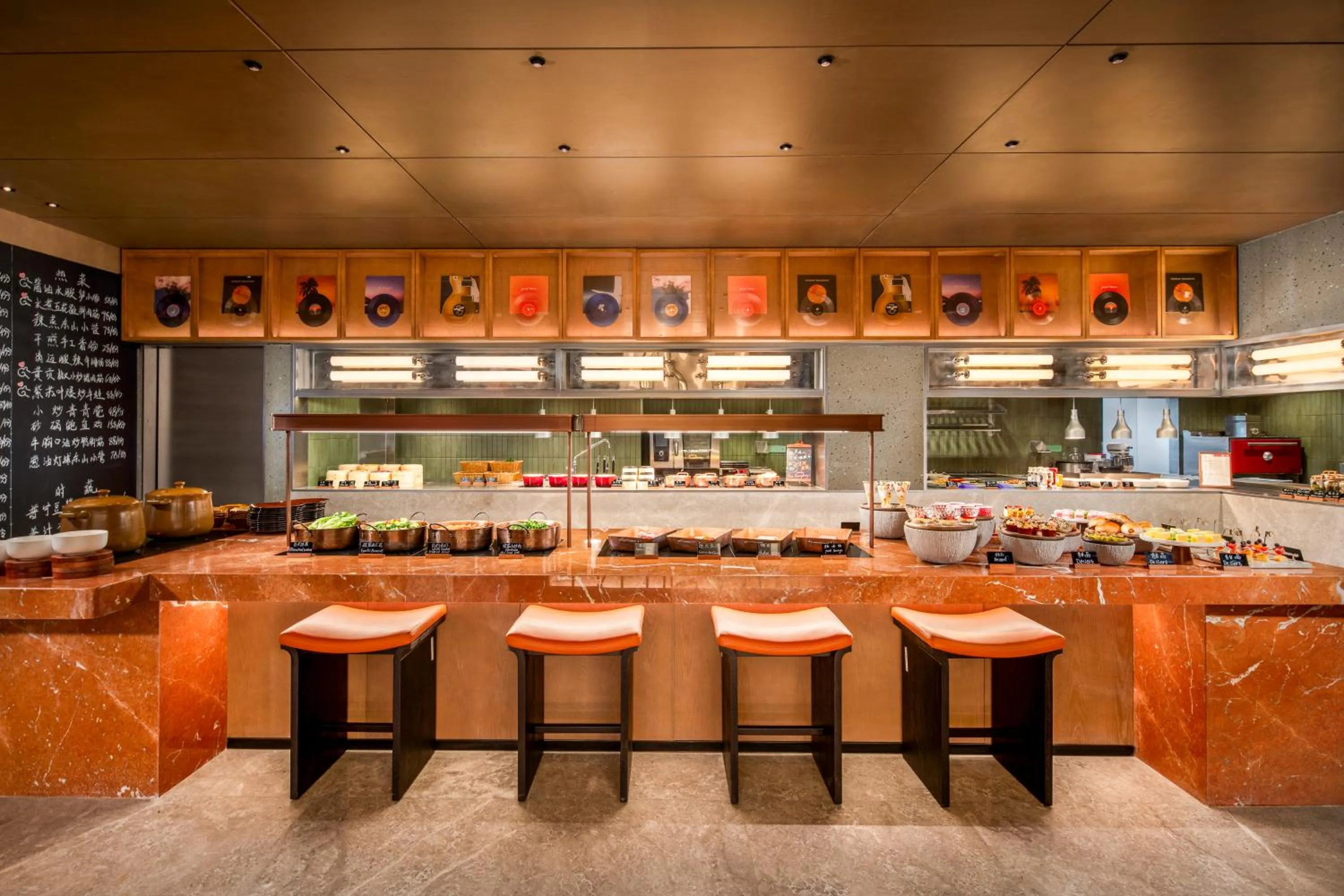 Restaurant/places to eat in Atwell Suites Hefei City Center by IHG