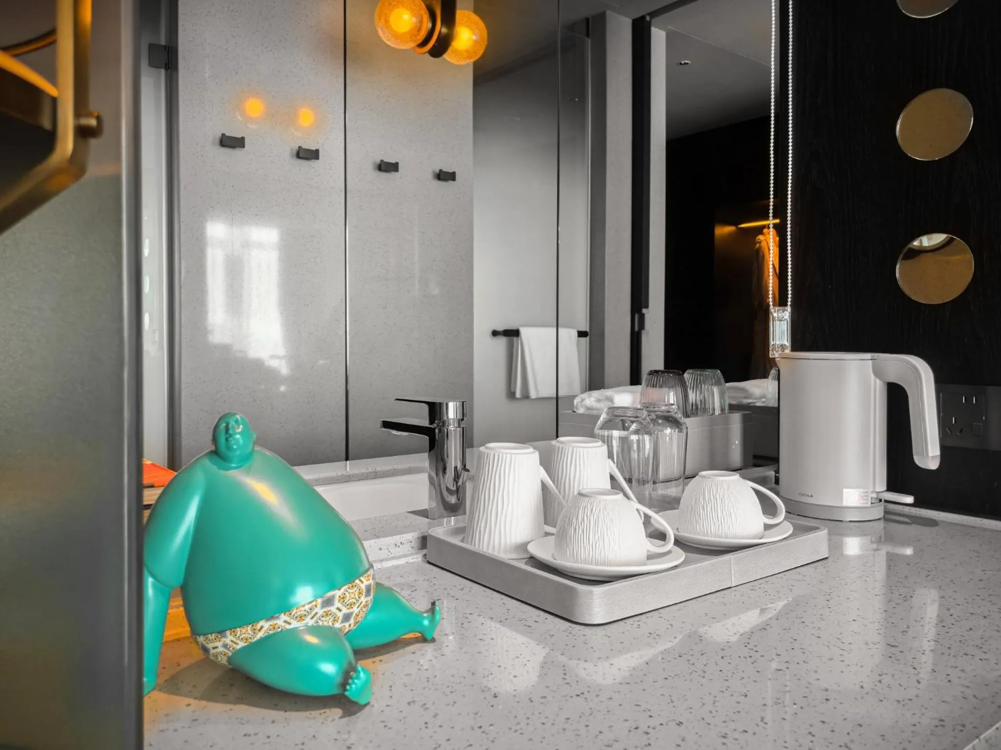 Photo of the whole room in Hotel Indigo Zhuhai Xiangzhou by IHG