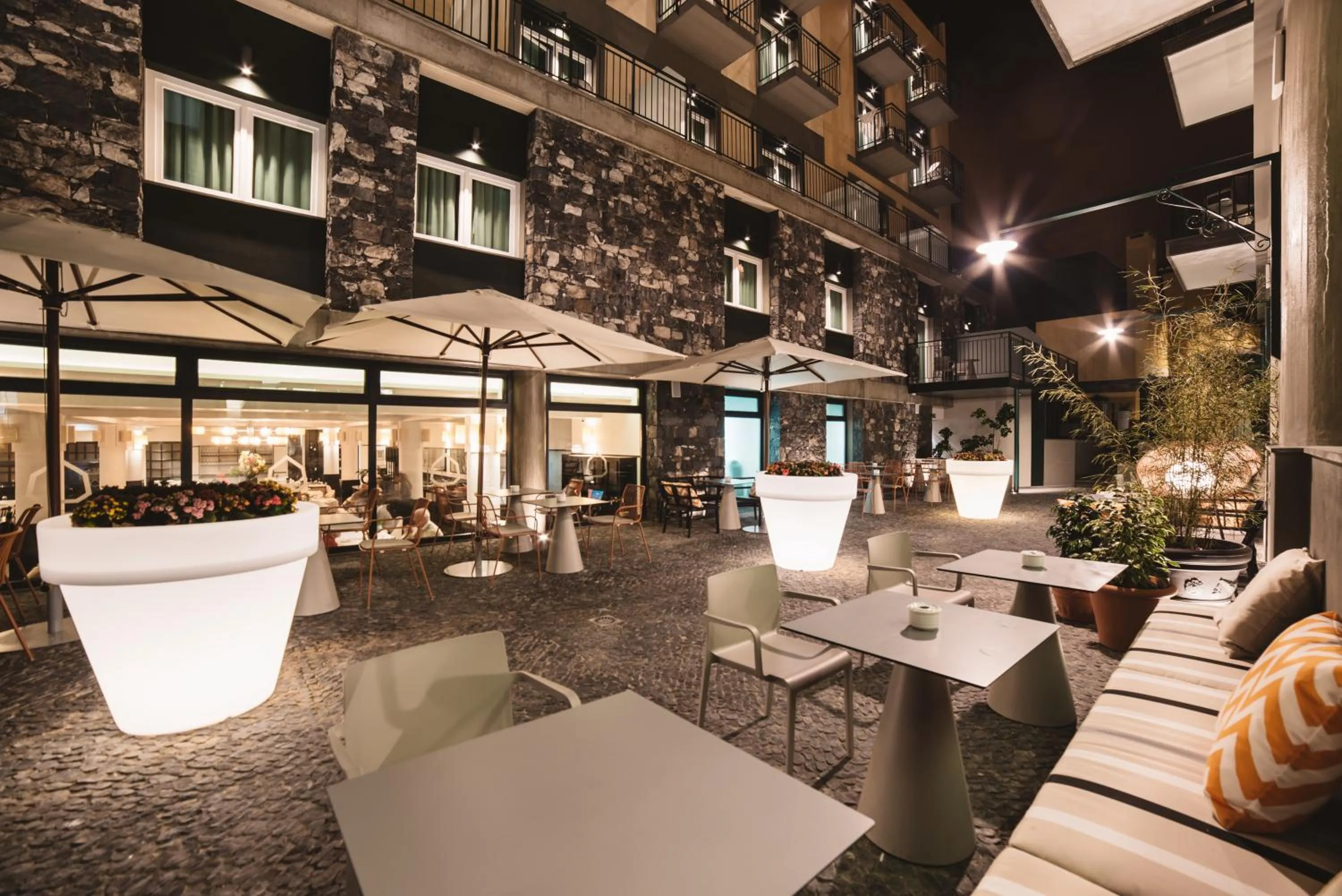 Patio in Castanheiro Boutique Hotel