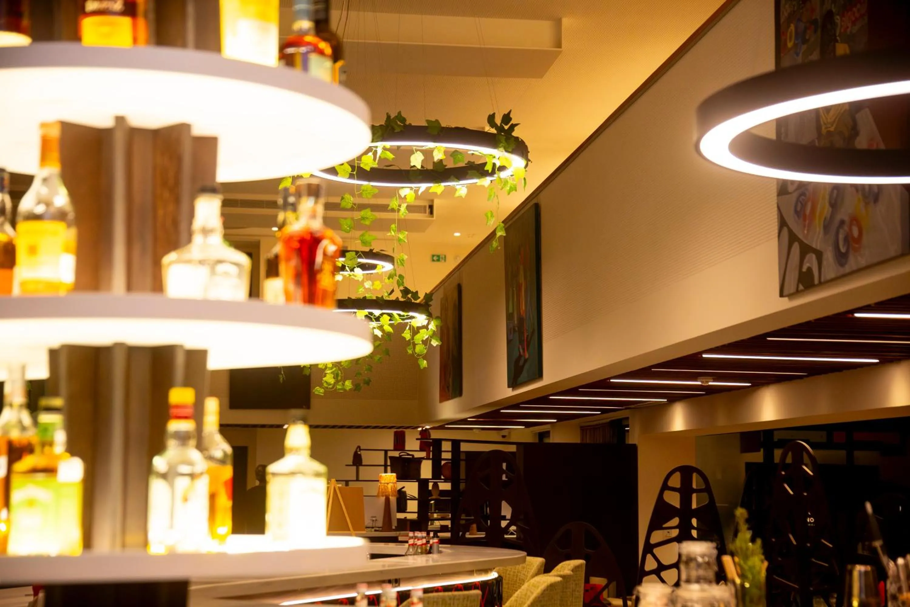 Lounge or bar in ONOMO Hotel Abidjan