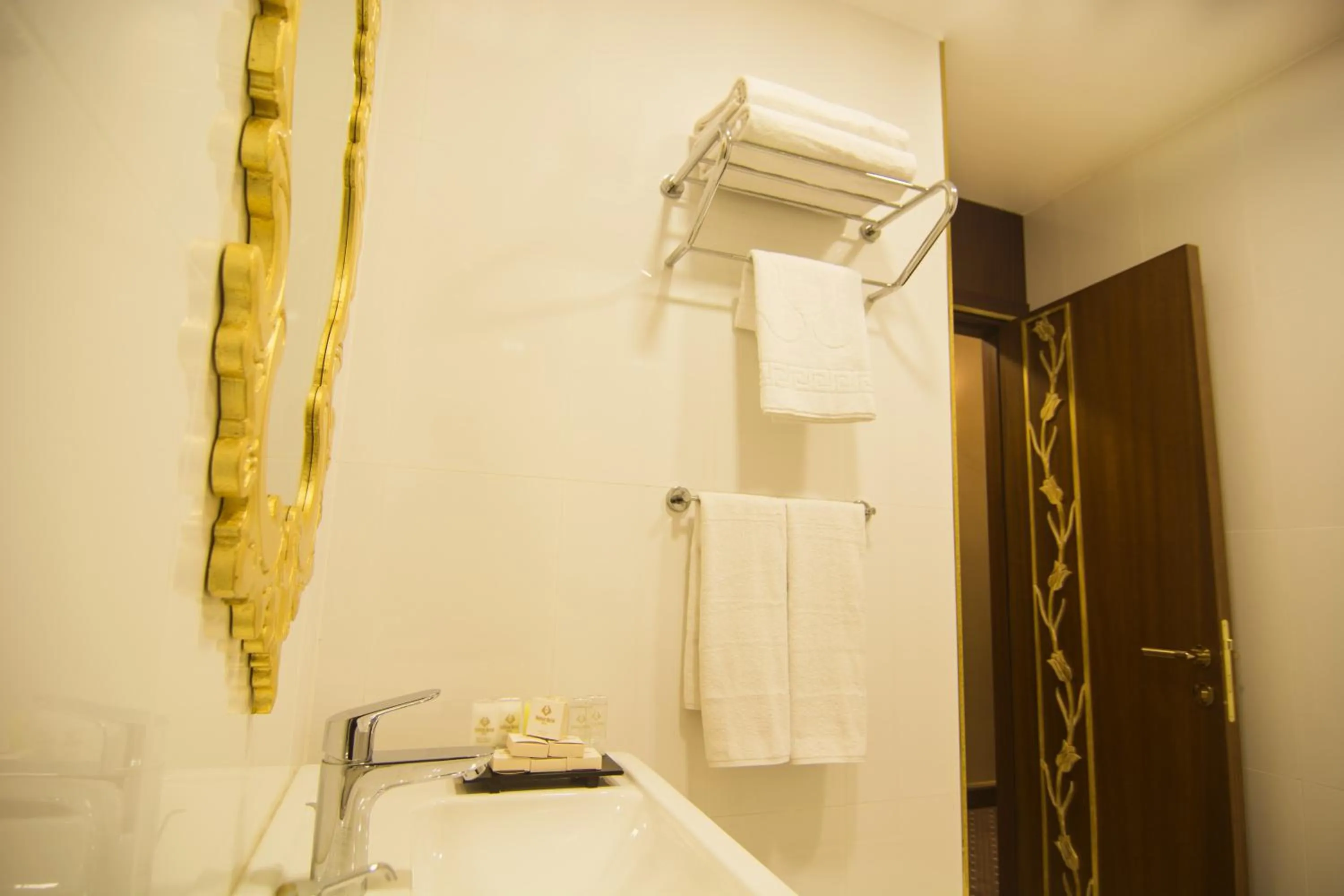 Bathroom in MB Deluxe Hotel