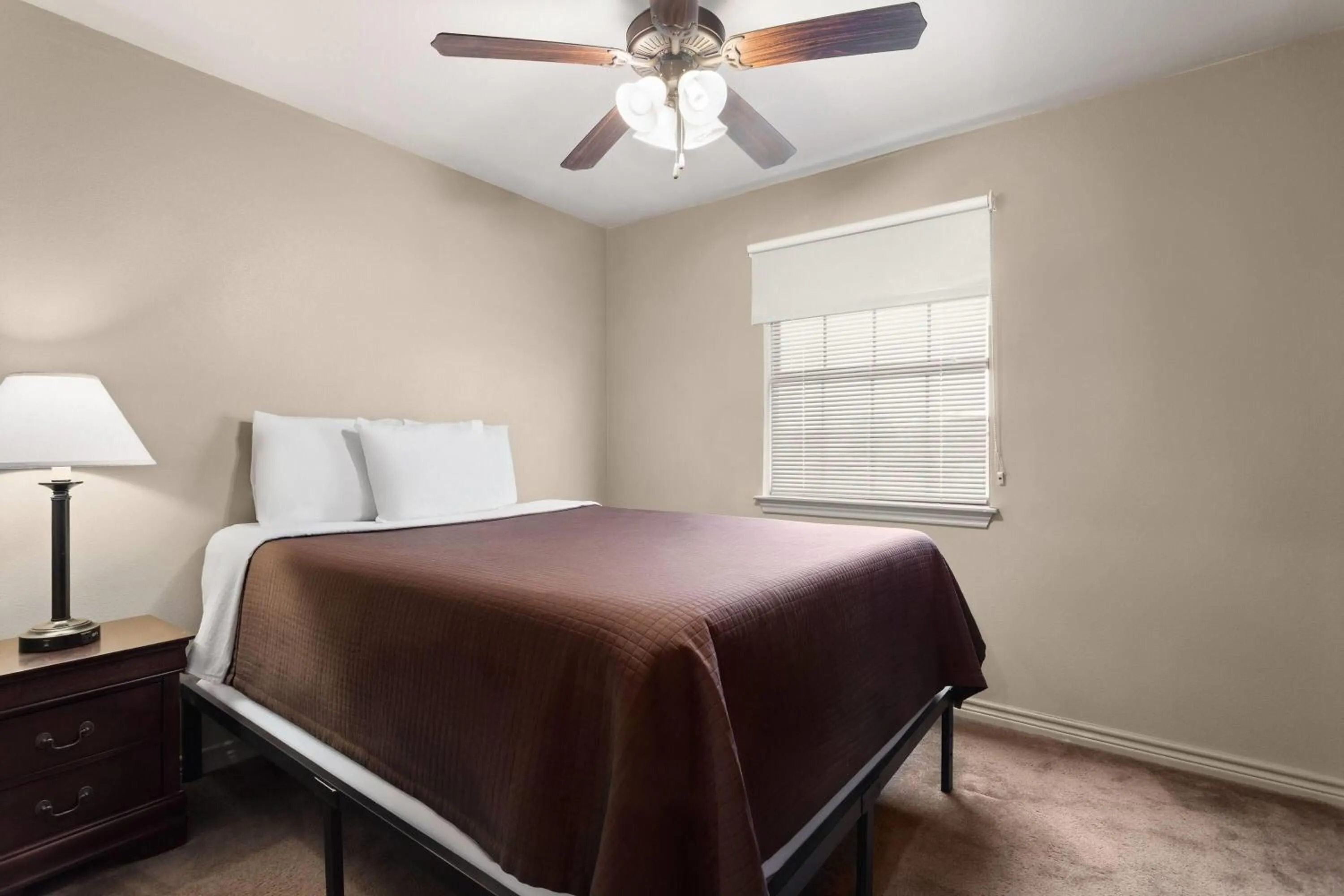 Photo of the whole room, Bed in Eagle's Den Suites Big Spring a Travelodge by Wyndham